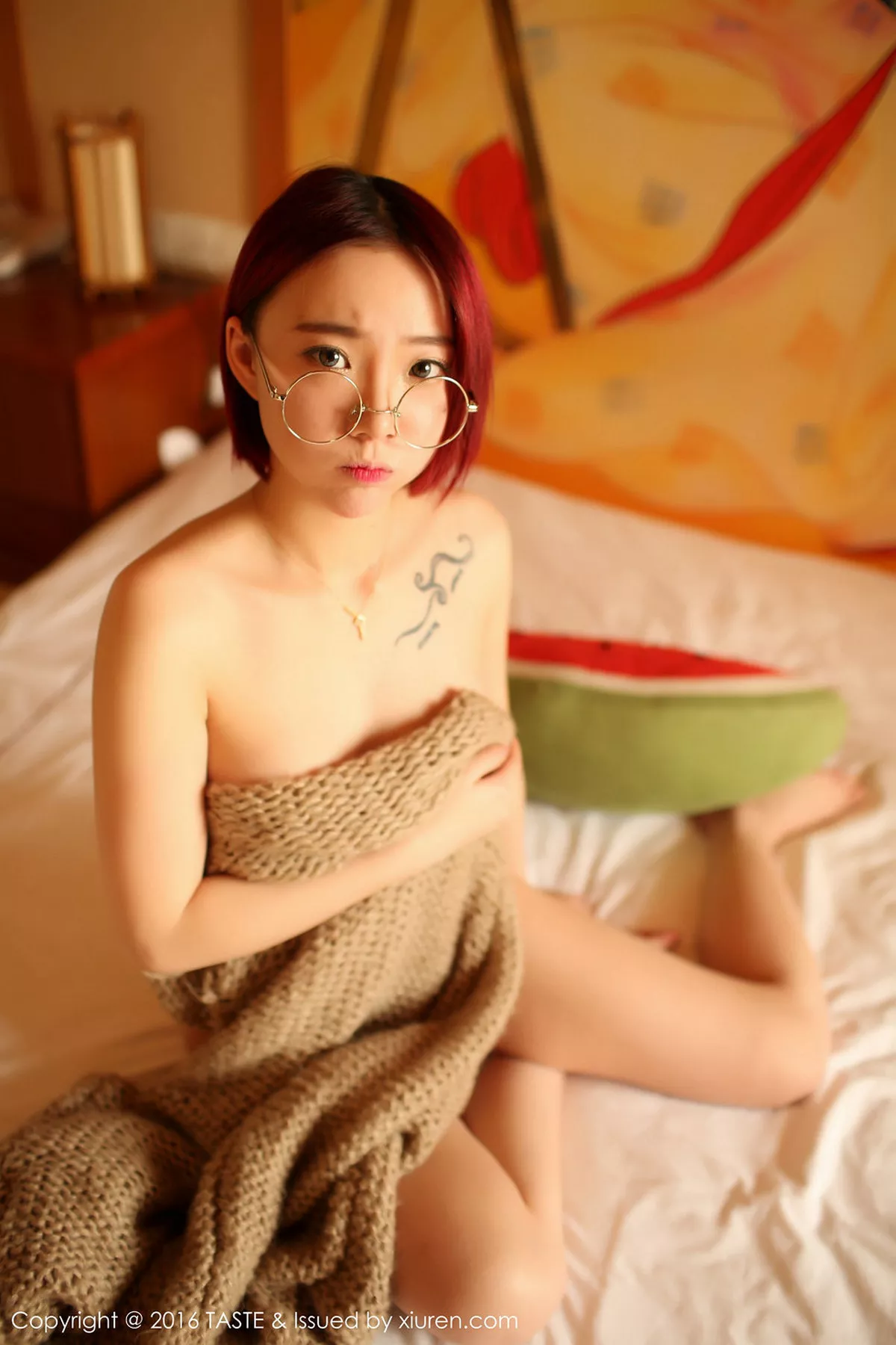 秀人集.com_[Taste顽味生活]Vol.001_嫩模小泽空Moves居家私房半露美胸性感美背迷人写真51P