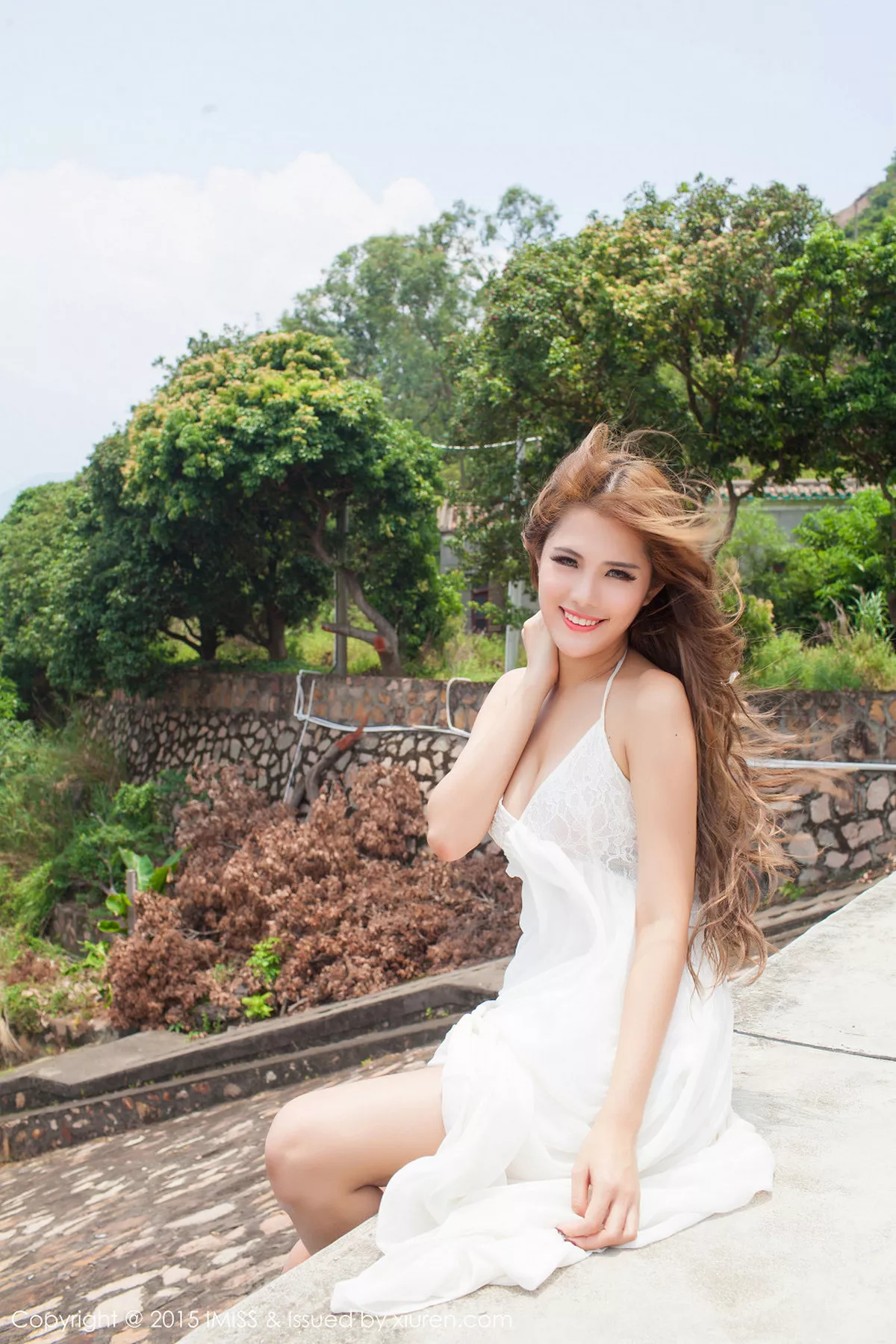 秀人集.com_[IMISS爱蜜社]Vol.008_嫩模妍妍Yanyan系列连身裙低胸内衣豪乳诱惑写真76P