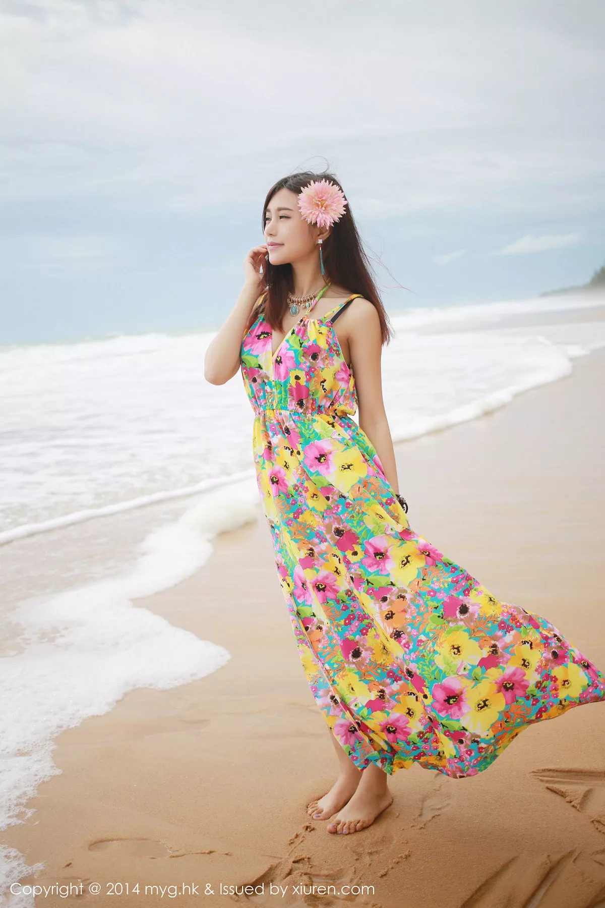 秀人集.com_[MyGirl美媛馆]Vol.015_嫩模绮里嘉ula泰国旅拍胸前纹身傲人双乳性感写真130P