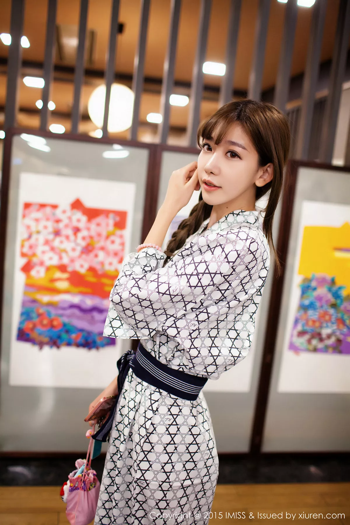 秀人集.com_[IMISS爱蜜社]Vol.010_90后绝美showgirl陈潇户外清爽迷人写真71P