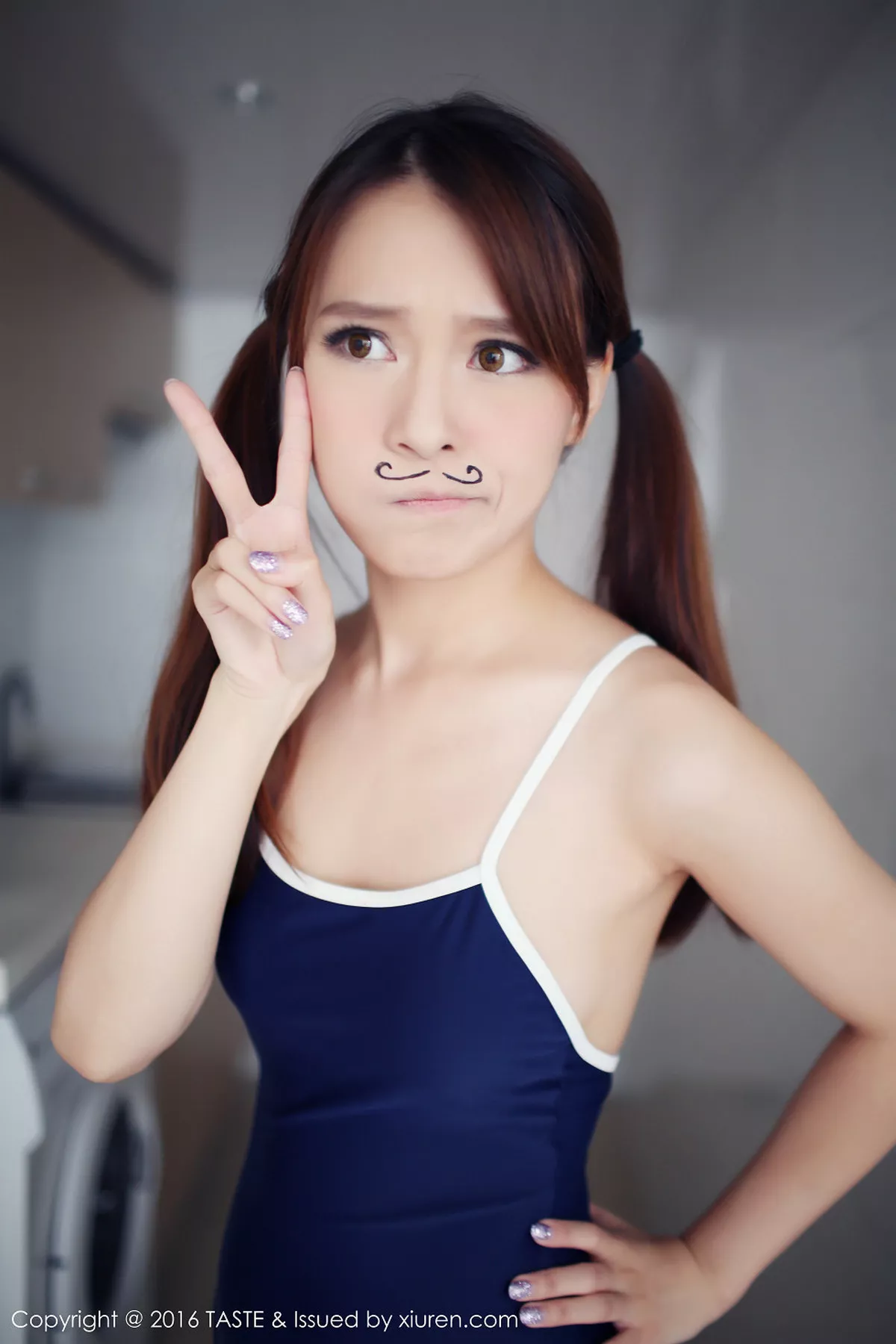 秀人集.com_[Taste顽味生活]Vol.005_嫩模Carol酱性感兔女郎黑色女仆装居家写真61P