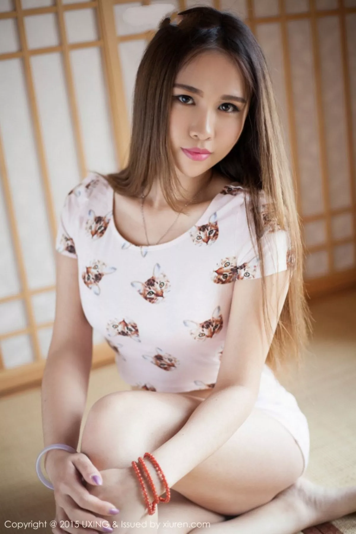 秀人集.com_[UXING优星馆]Vol.009_嫩模紫潆cynthia宾馆床上下身全裸美臀诱惑写真70P