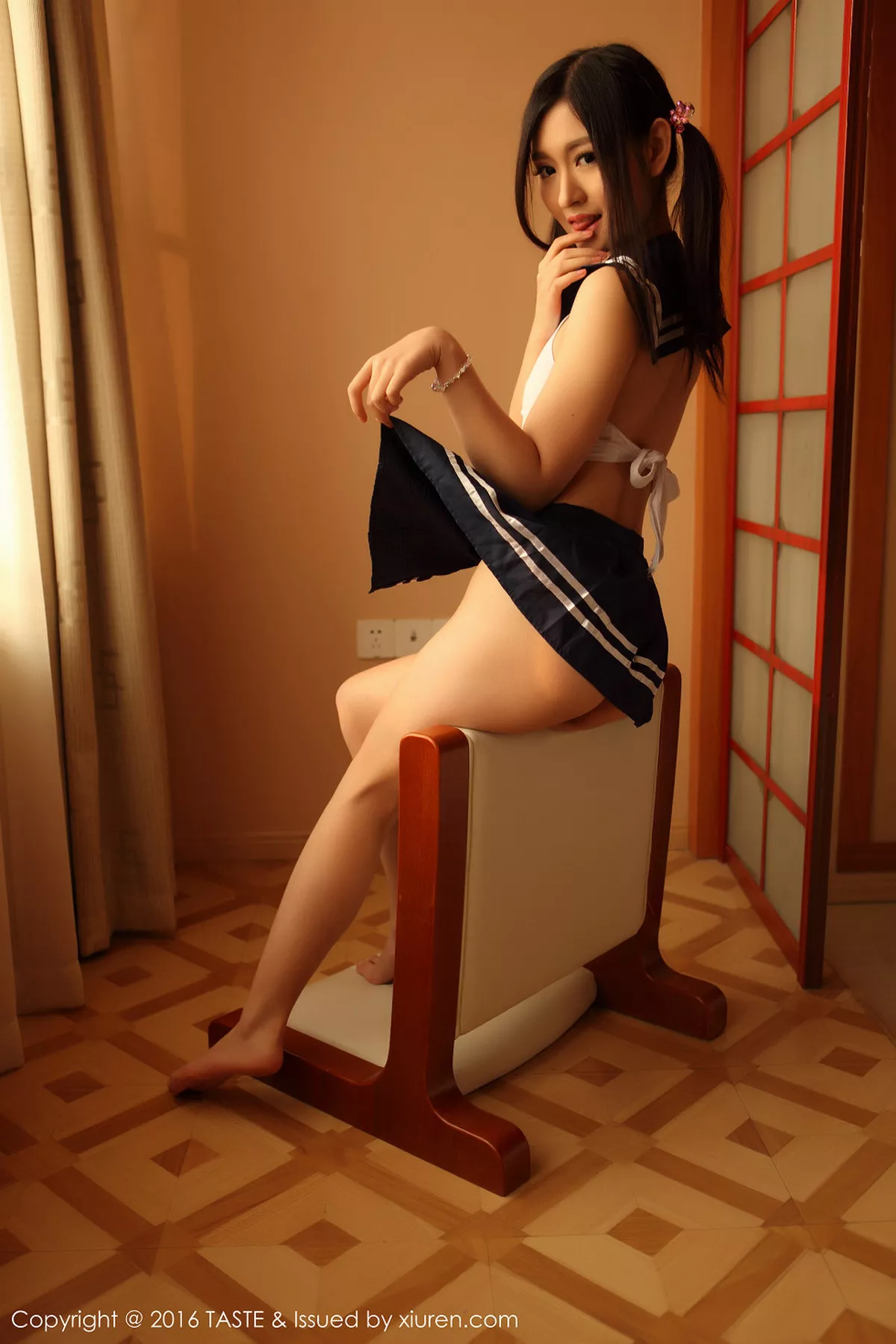 秀人集.com_[Taste顽味生活]Vol.004_嫩模沈梦瑶性感学生制服秀完美身材靓丽迷人写真48P