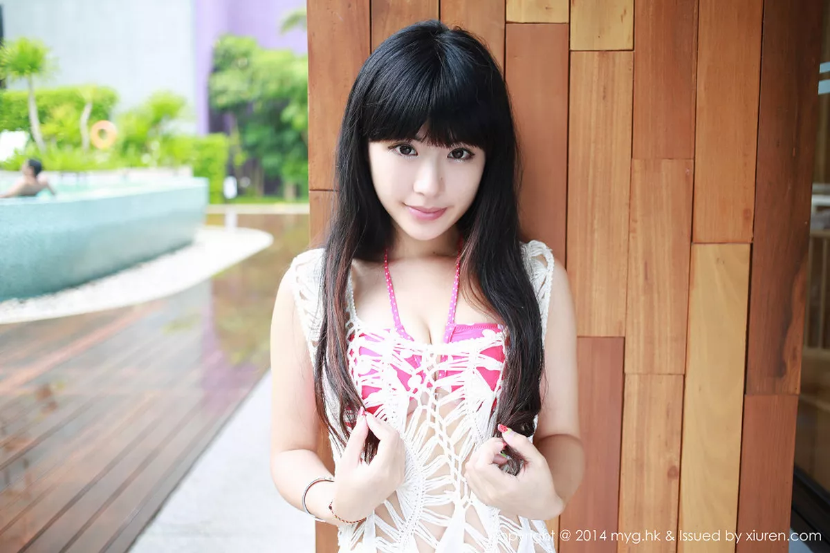 秀人集.com_[MyGirl美媛馆]Vol.019_嫩模刘雪妮Verna泰国旅拍半裸下身诱惑美臀写真62P