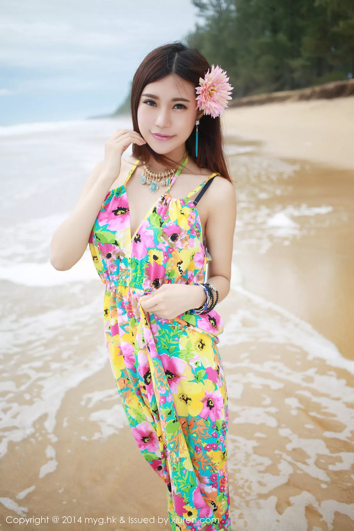 秀人集.com_[MyGirl美媛馆]Vol.015_嫩模绮里嘉ula泰国旅拍胸前纹身傲人双乳性感写真130P