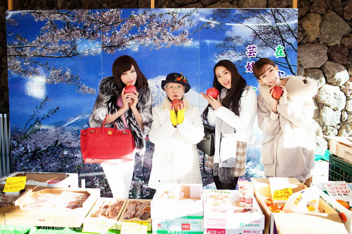 秀人集.com_[IMISS爱蜜社]Vol.010_90后绝美showgirl陈潇户外清爽迷人写真71P