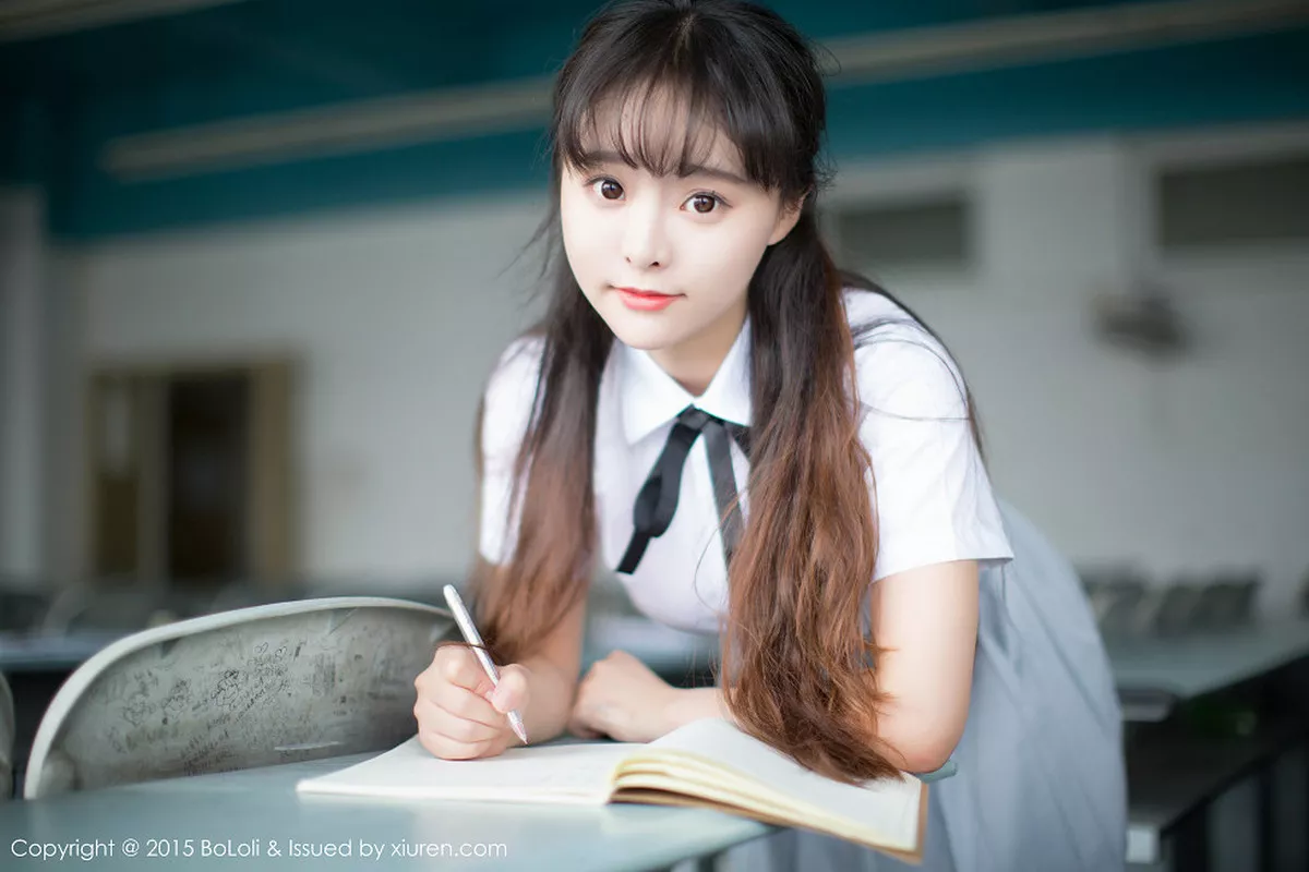 秀人集.com_[BoLoli波萝社]Vol.001_嫩模柳侑绮sevenbaby童颜巨乳性感系列生活写真秀94P