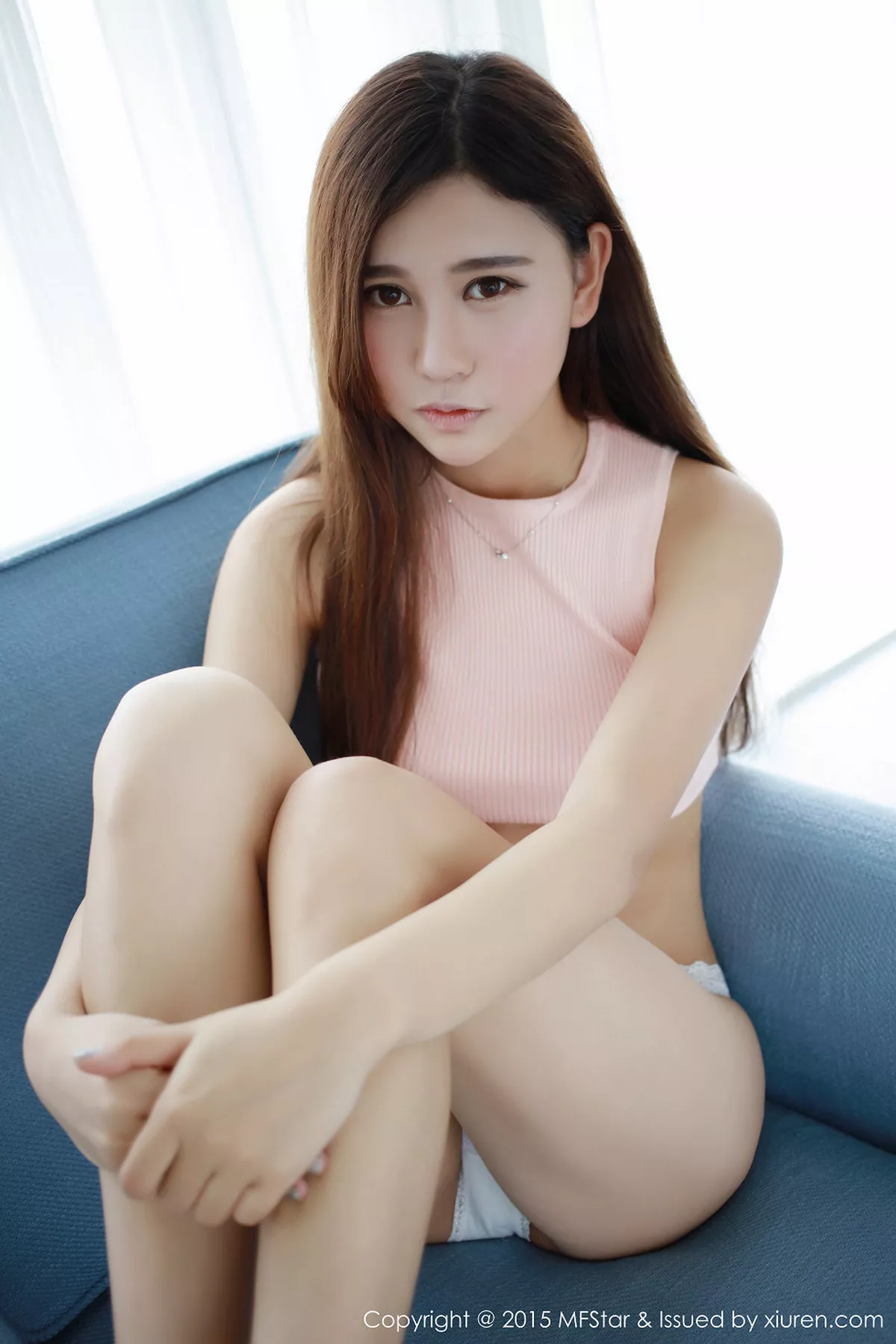 秀人集.com_[MFStar模范学院]Vol.018_Milk楚楚高腰上衣半露豪乳白色蕾丝内裤诱惑写真42P