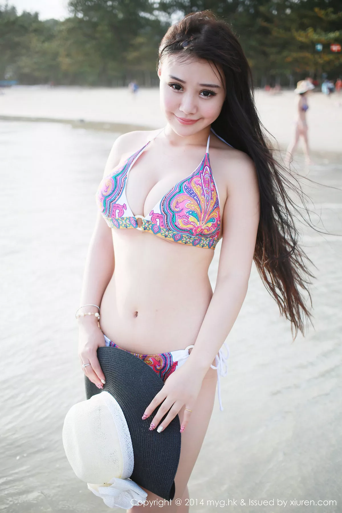 秀人集.com_[MyGirl美媛馆]Vol.016_嫩模Barbie可儿海边清凉花色比基尼爆乳诱惑写真110P