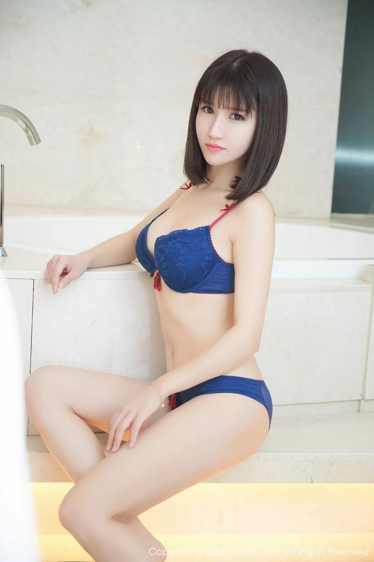 秀人集.com_[XiuRen秀人网]No.697_女神K8傲娇萌萌Vivian黑色薄纱秀完美身材傲人美胸写真48P