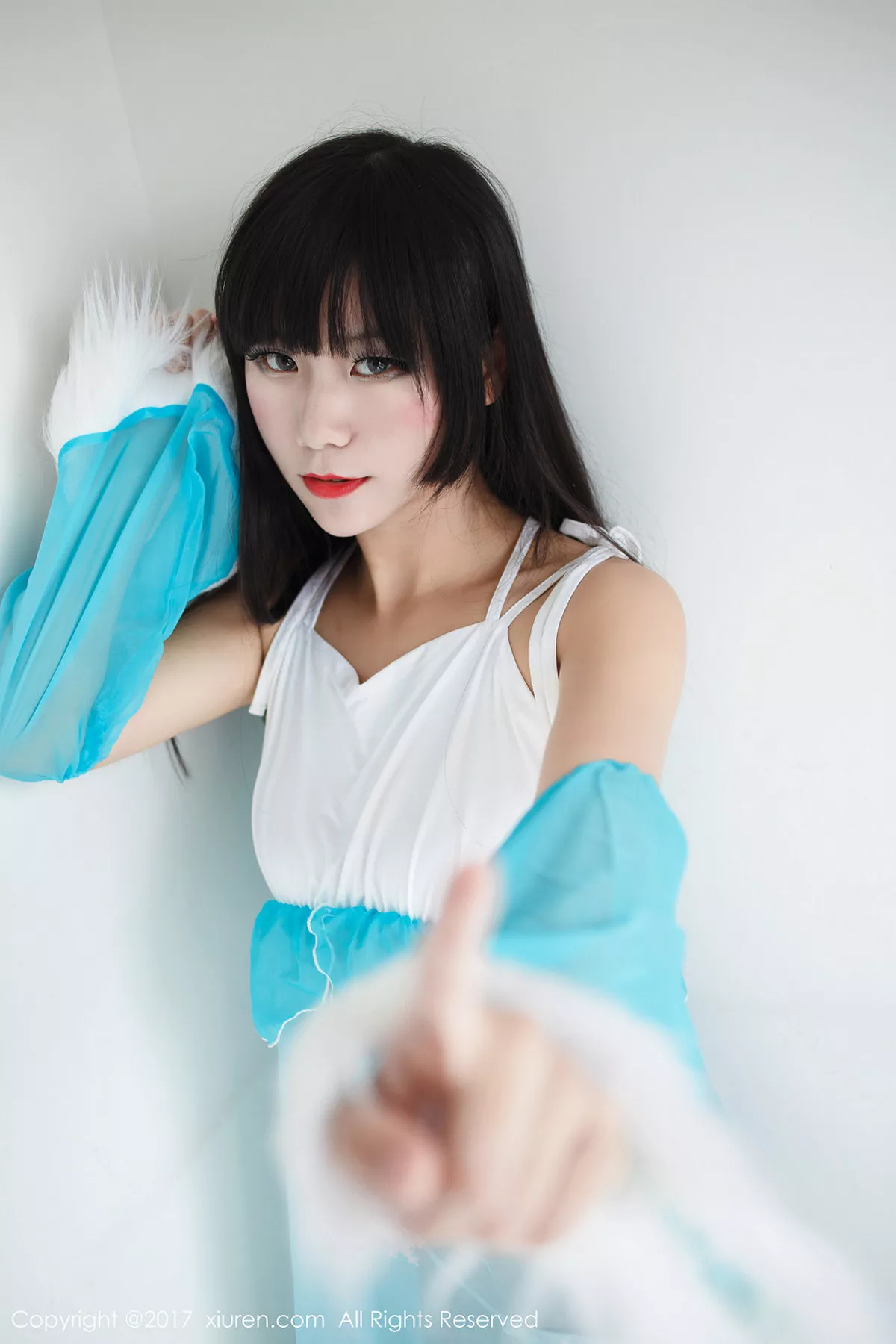 秀人集.com_[XiuRen秀人网]No.676_新人模特香风提比w居家私房内衣大尺度全裸人体艺术诱惑写真52P