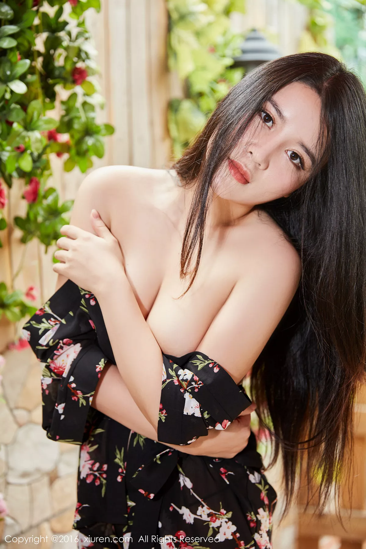 秀人集.com_[XiuRen秀人网]No.647_嫩模Sukki居家私房大尺度全裸秀傲人美乳魔鬼身材诱惑写真60P