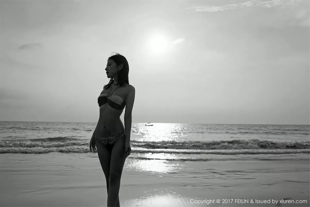 秀人集.com_[FeiLin嗲囡囡]Vol.092_清纯女神施忆佳KITTY红色比基尼秀骨感身材清新迷人写真54P