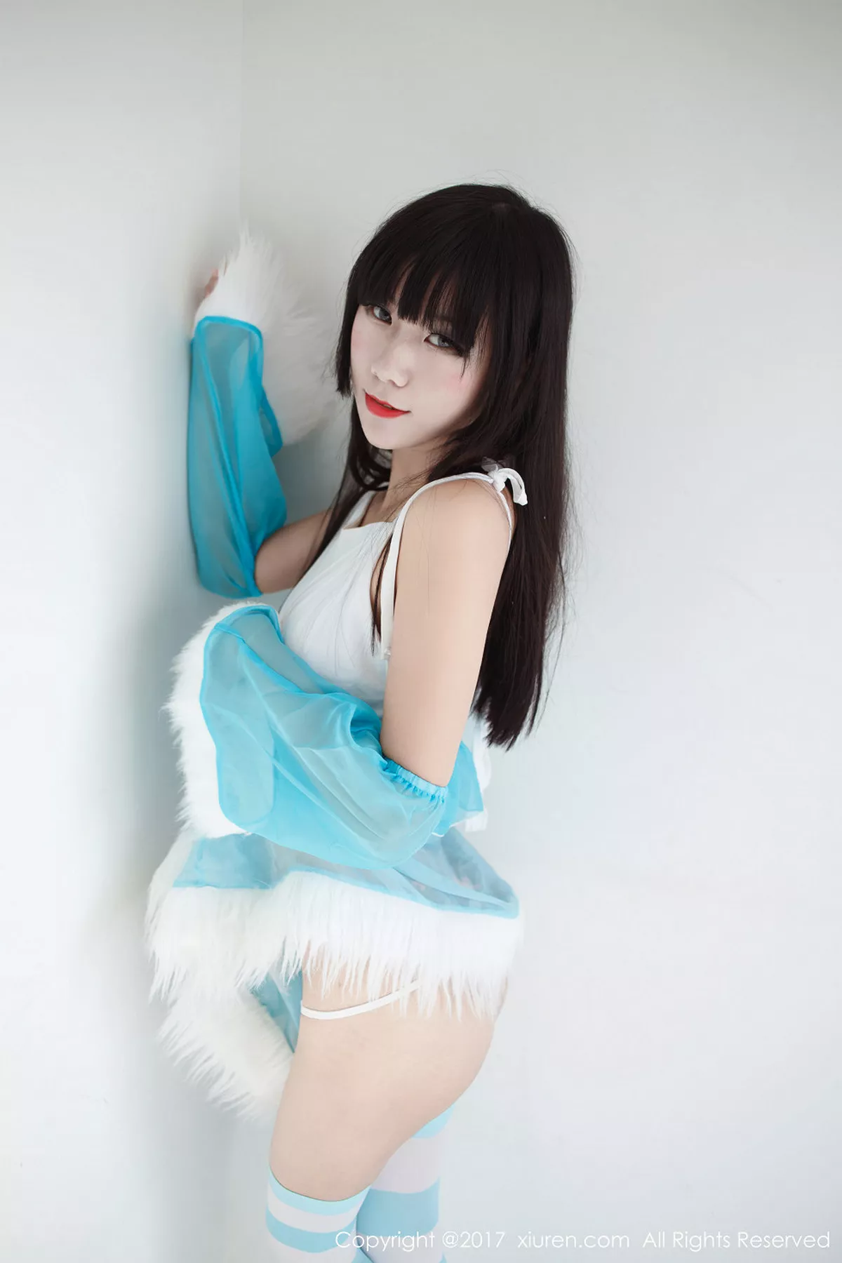 秀人集.com_[XiuRen秀人网]No.676_新人模特香风提比w居家私房内衣大尺度全裸人体艺术诱惑写真52P