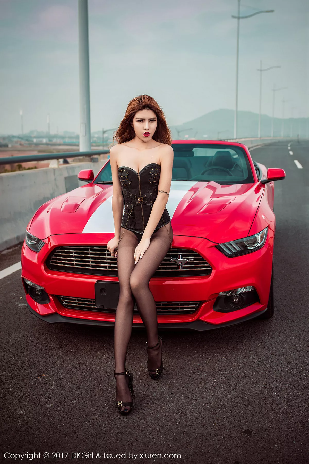 秀人集.com_[DKGirl御女郎]Vol.018_完美美女蔡乐儿性感内衣秀完美身材修长丝足时尚写真57P