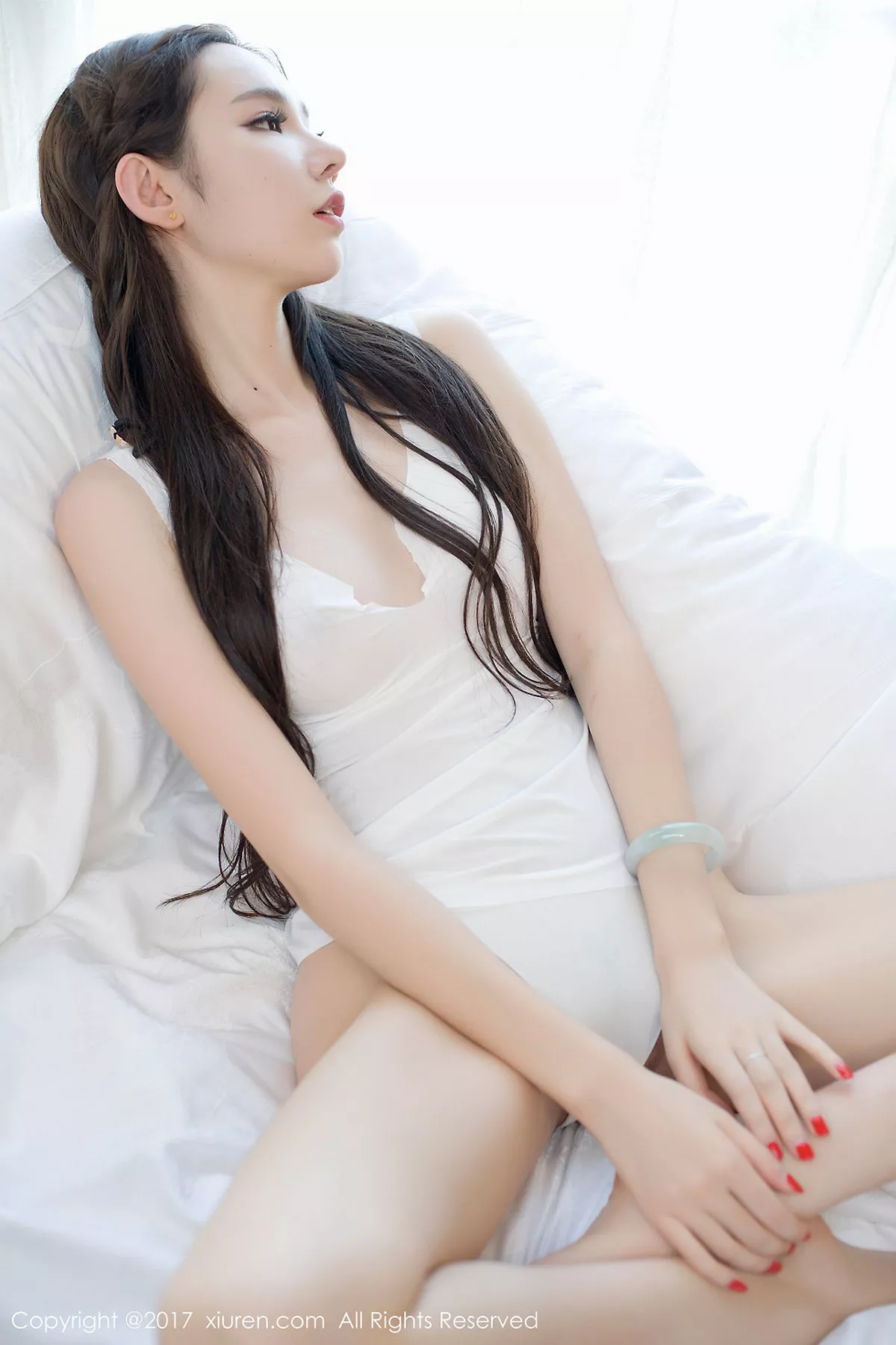 秀人集.com_[XiuRen秀人网]No.682_新晋模特萌琪琪Irene日系超短漏胸死库水秀完美身材性感写真63P