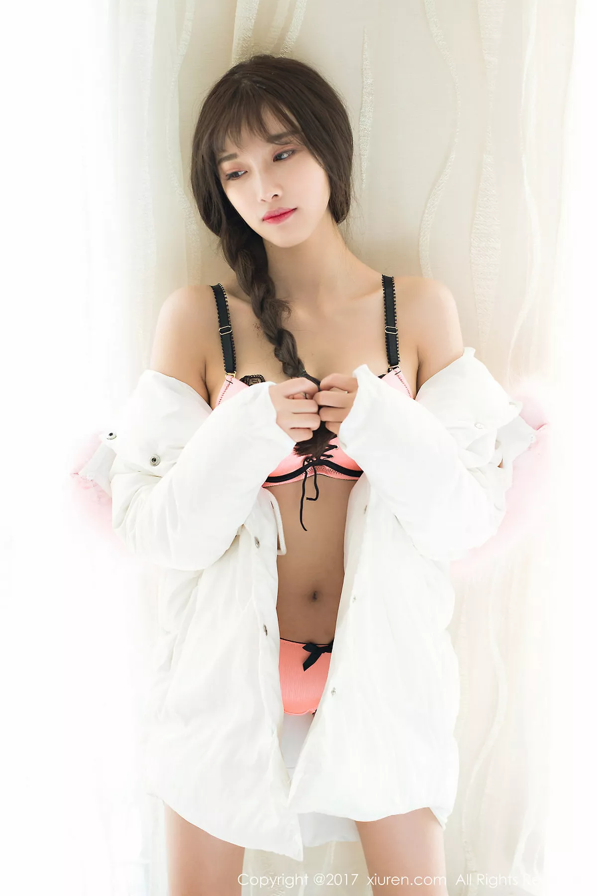 秀人集.com_[XiuRen秀人网]No.724_美妞杨晨晨sugar蓝色分体比基尼+粉红内衣秀完美身材写真55P