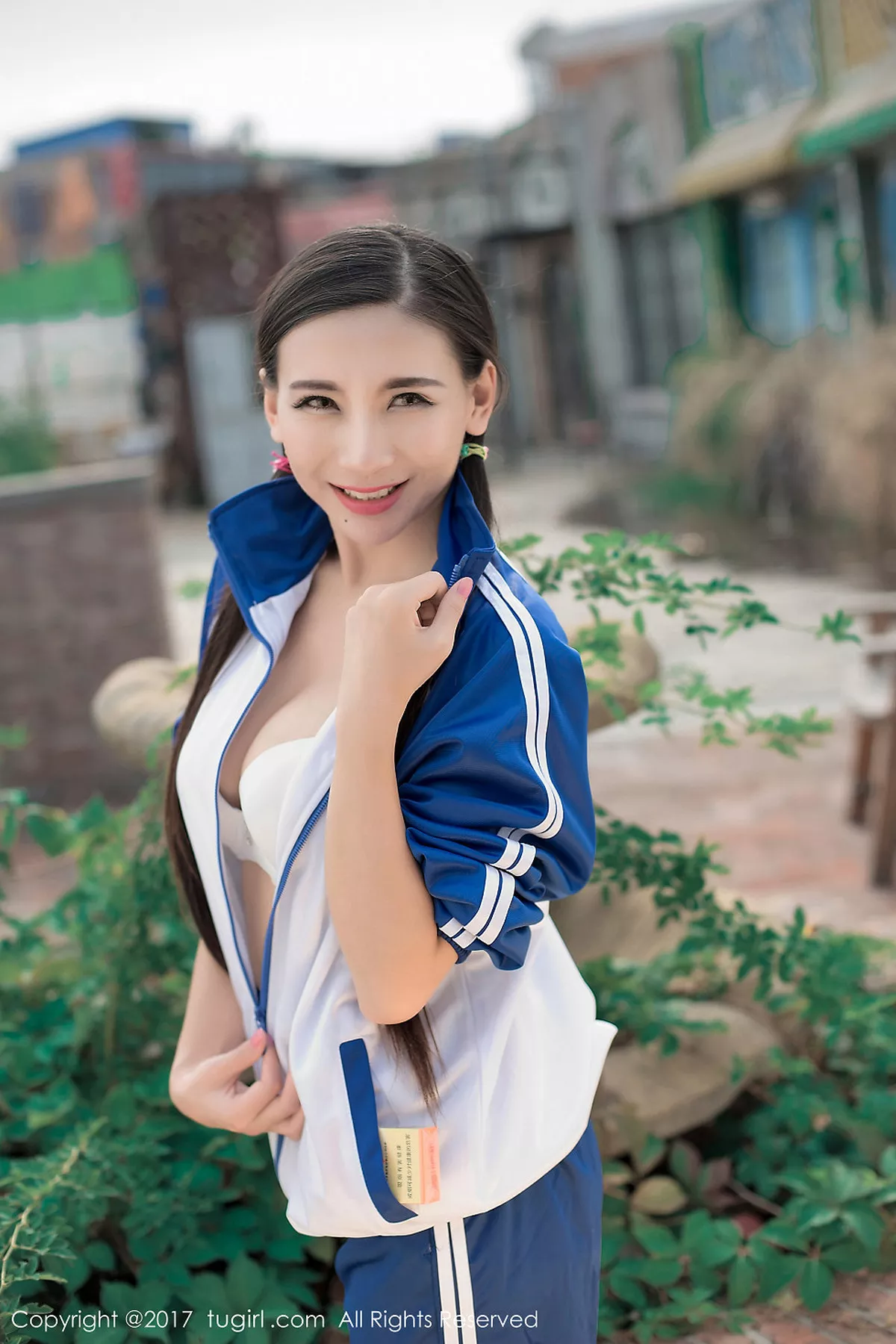 秀人集.com_[XiuRen秀人网]No.765_嫩模赵颖居家青春校服系半脱秀性感美胸妩媚迷人写真55P