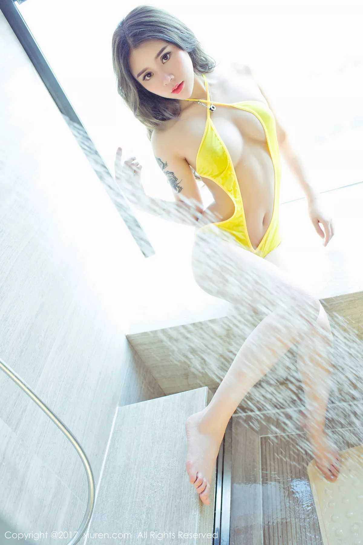 秀人集.com_[XiuRen秀人网]No.763_嫩模爱丽莎Lisa缕空旗袍透视秀美乳浴室里高叉比基尼性感写真60P