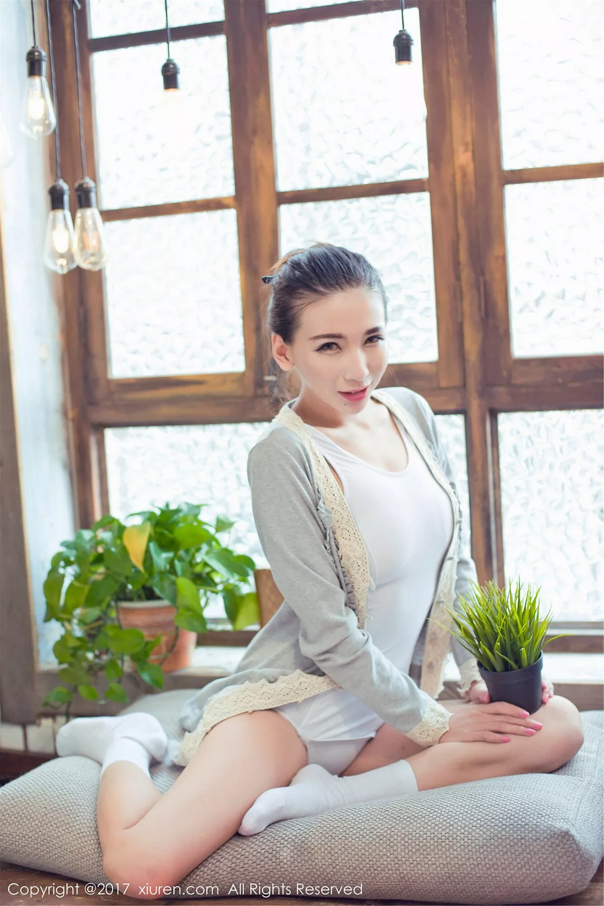 秀人集.com_[XiuRen秀人网]No.759_嫩模赵颖白色高叉连体内衣+浴缸里性感女仆装完美诱惑写真65P