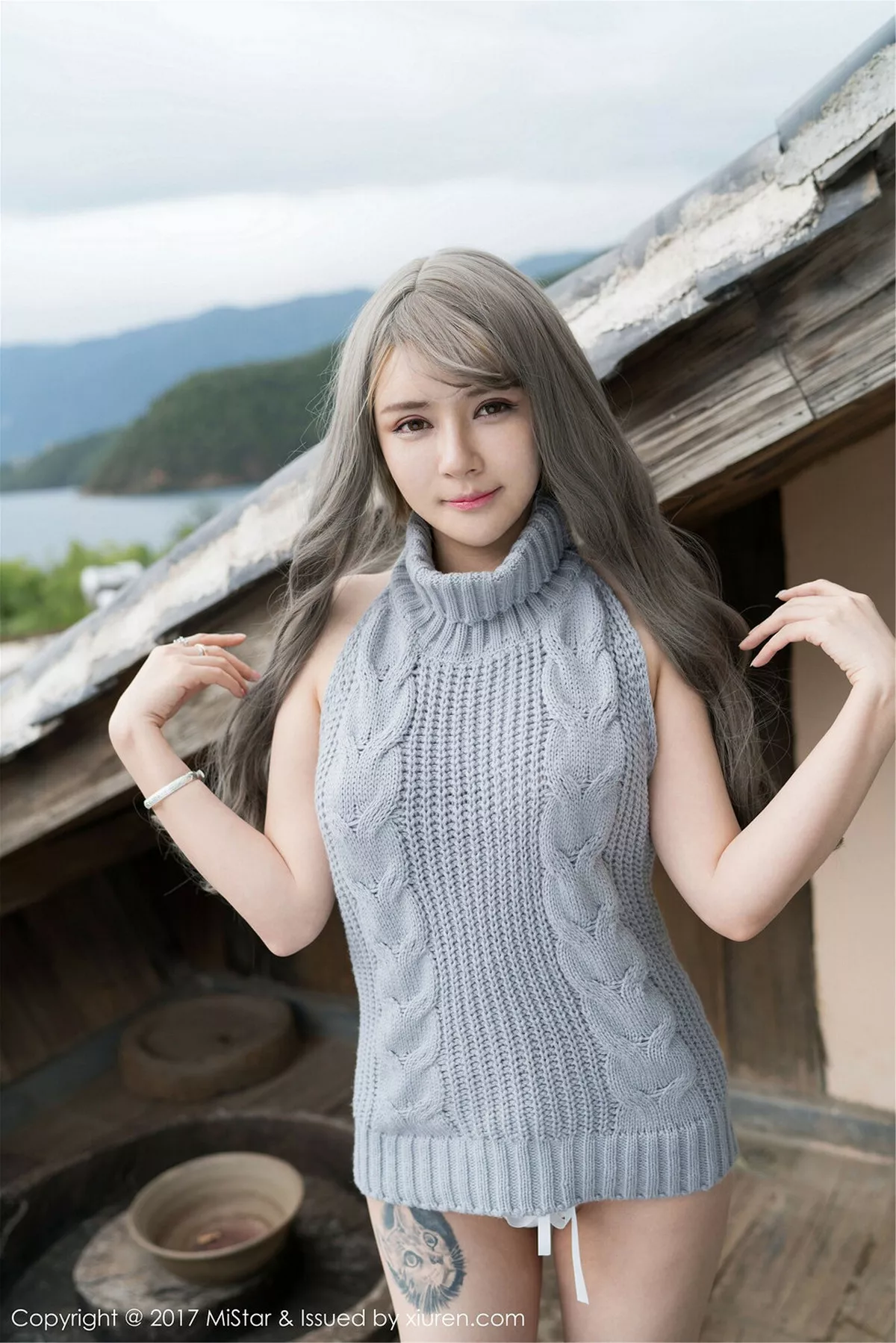 秀人集.com_[MiStar魅妍社]Vol.170_性感女神凯竹BuiBui丽江旅拍露背毛衣侧露豪乳撩人诱惑写真45P