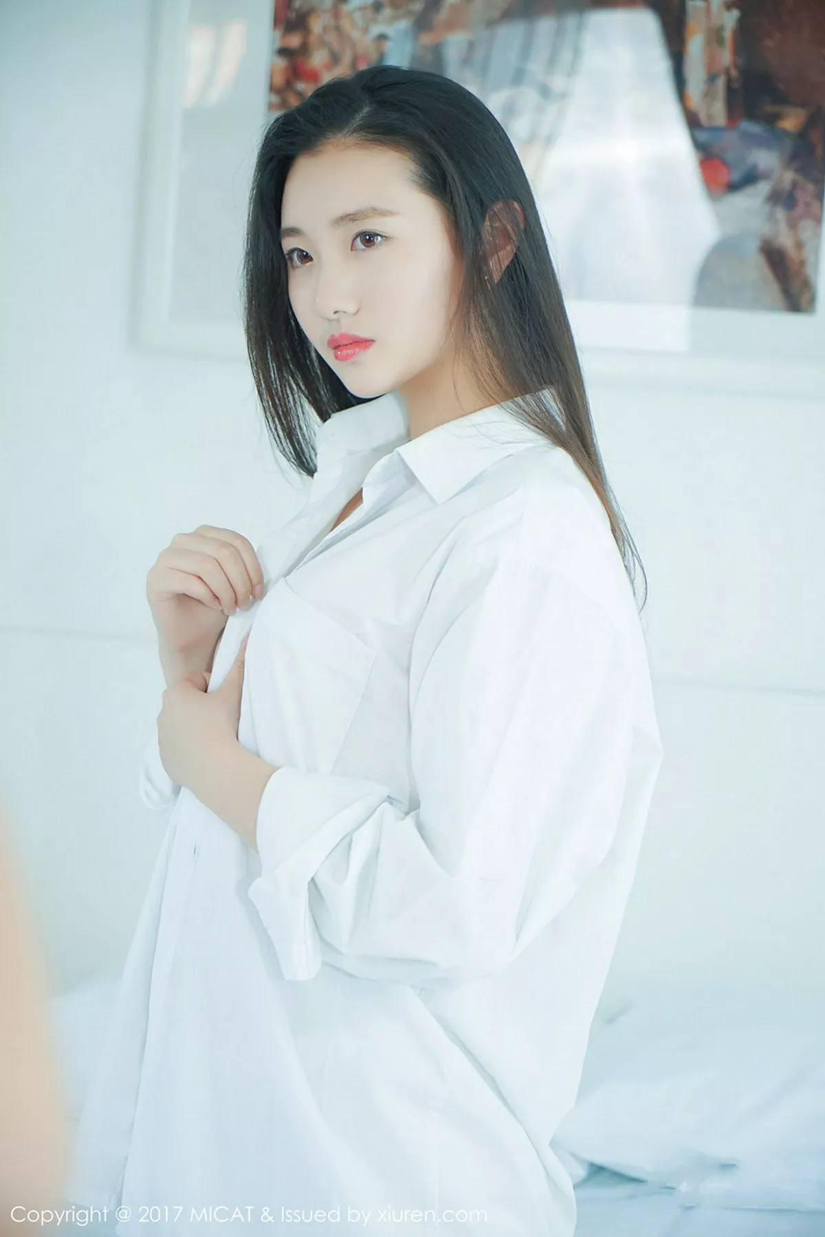 秀人集.com_[MICAT猫萌榜]Vol.004_嫩模画画sugar居家纯白衬衣白色蕾丝内裤秀白嫩肌肤写真50P