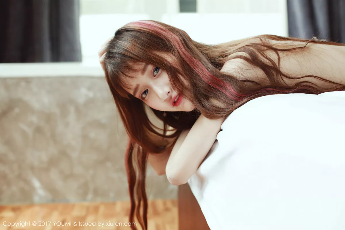 秀人集.com_[YouMi尤蜜荟]Vol.046_新人嫩模little贝壳居家白色蕾丝内衣秀白嫩肌肤性感写真50P