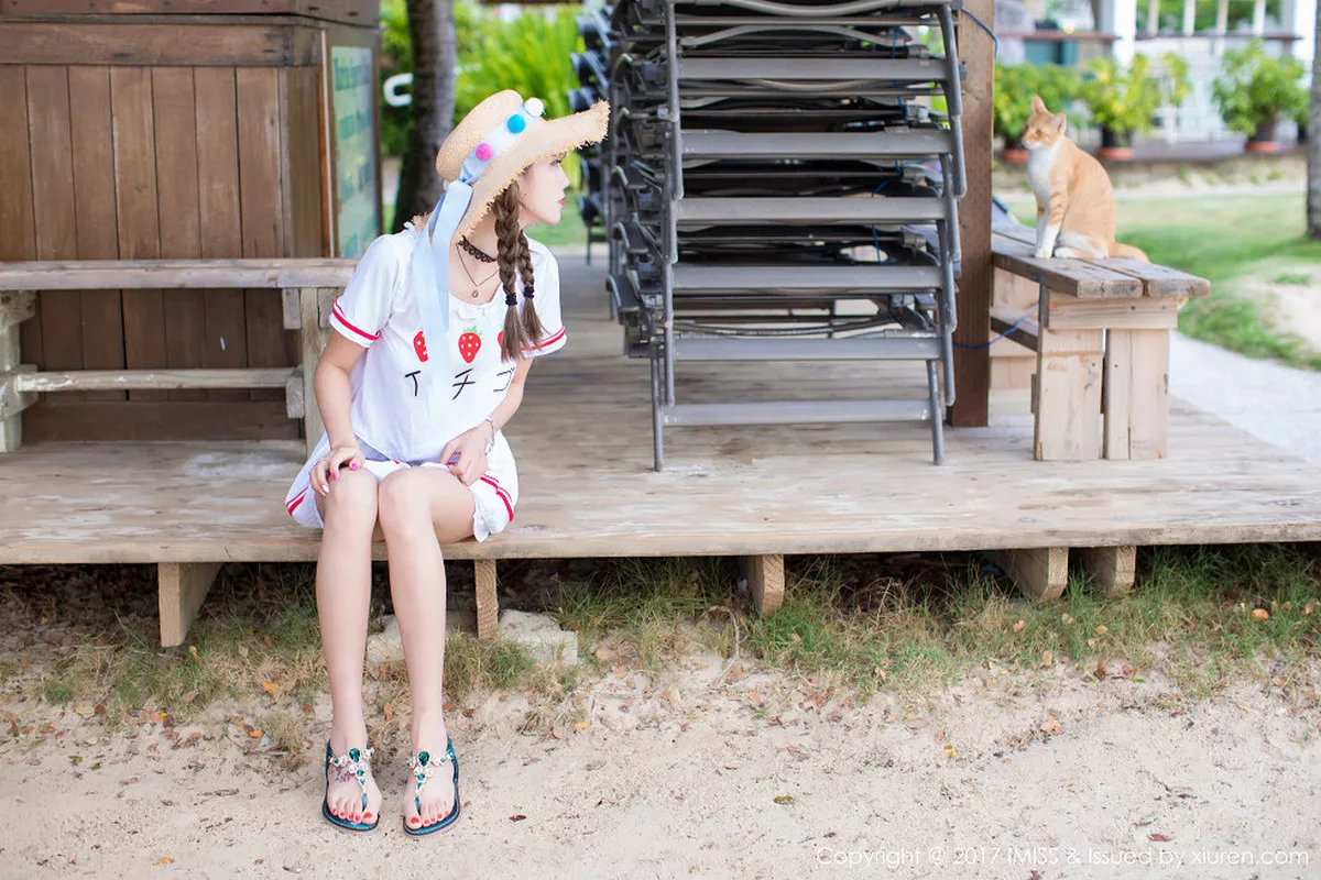 秀人集.com_[IMISS爱蜜社]Vol.185_女神杨晨晨sugar塞班旅拍阳光沙滩清纯服饰秀完美身材写真42P