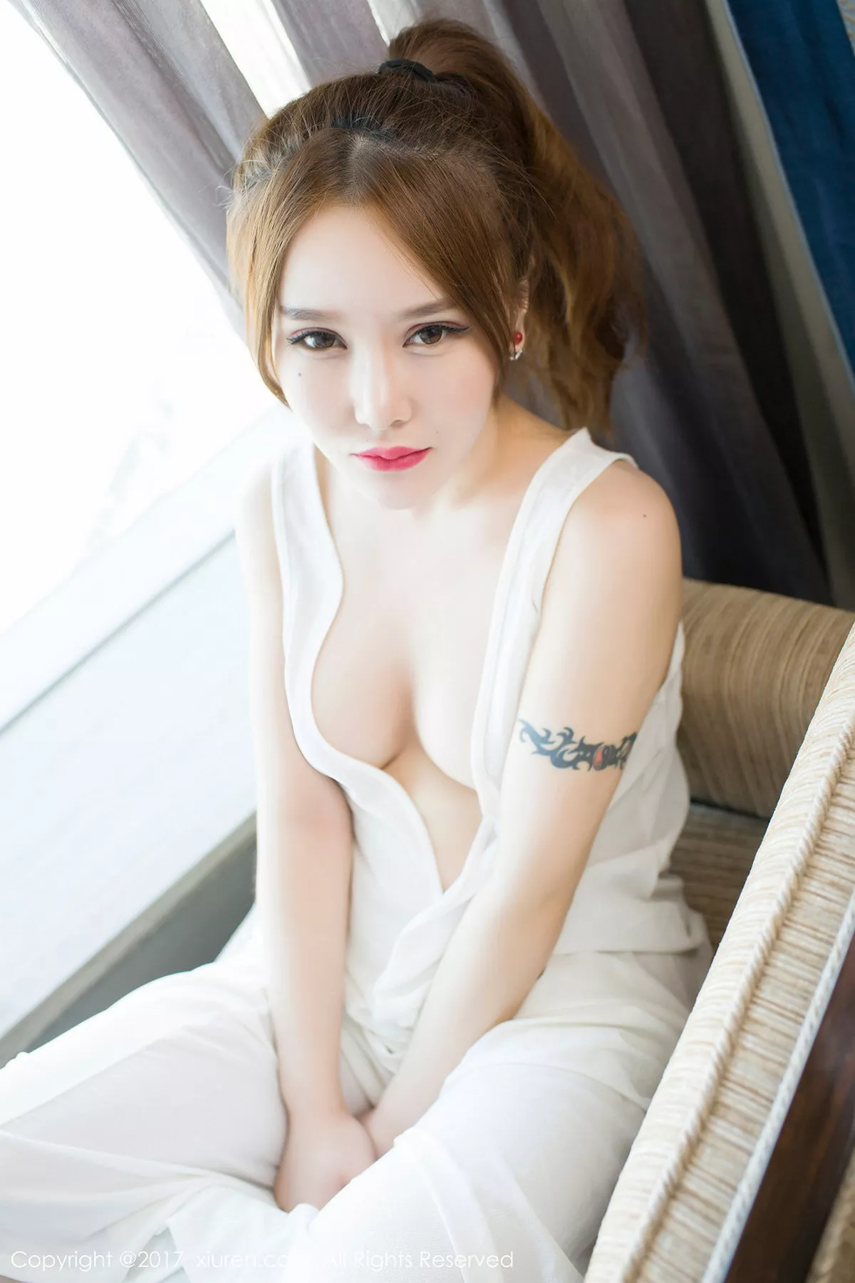 秀人集.com_[XiuRen秀人网]No.811_嫩模佑熙白色蕾丝薄纱缕空隐现傲人豪乳透视诱惑写真46P