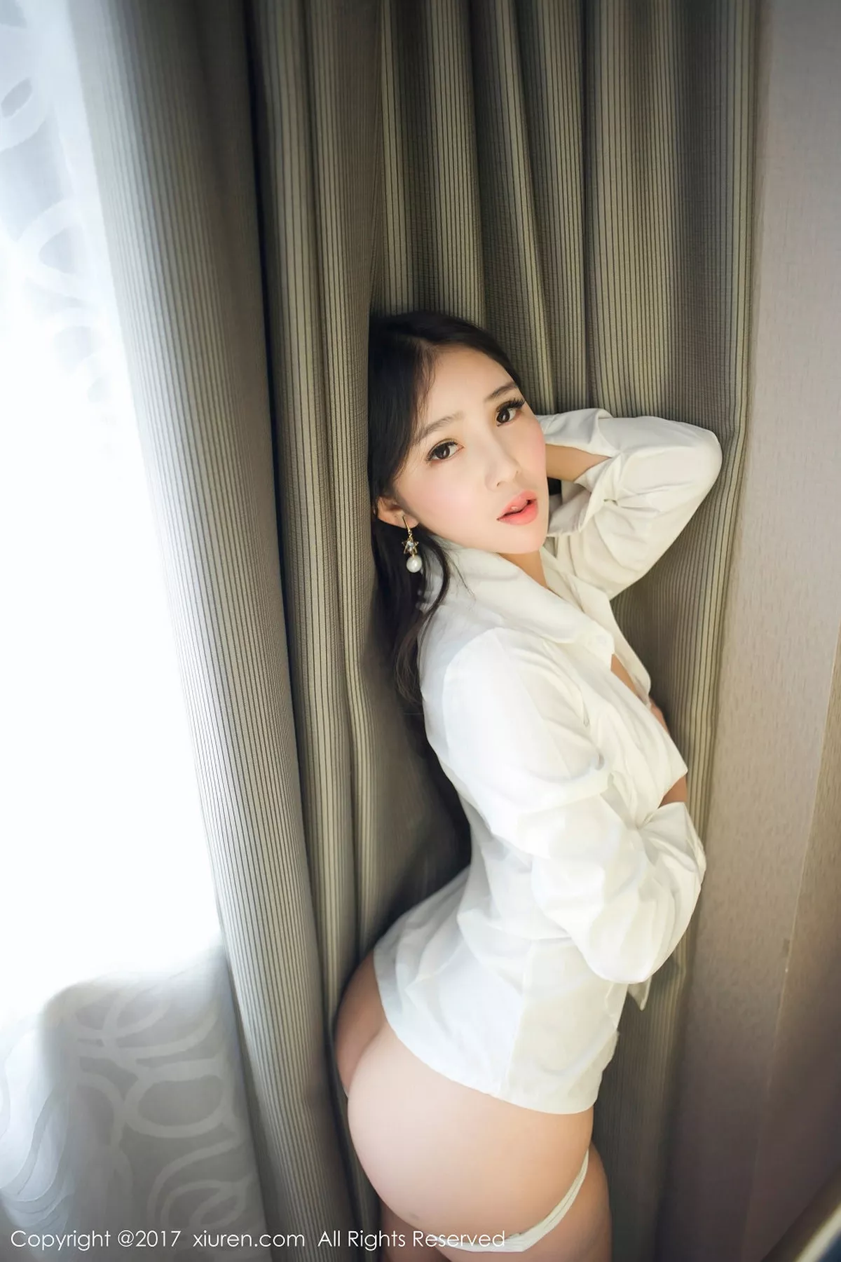 秀人集.com_[XiuRen秀人网]No.792_混血美女艾弥居家浴缸里白色蕾丝内衣透视秀美乳诱惑写真49P