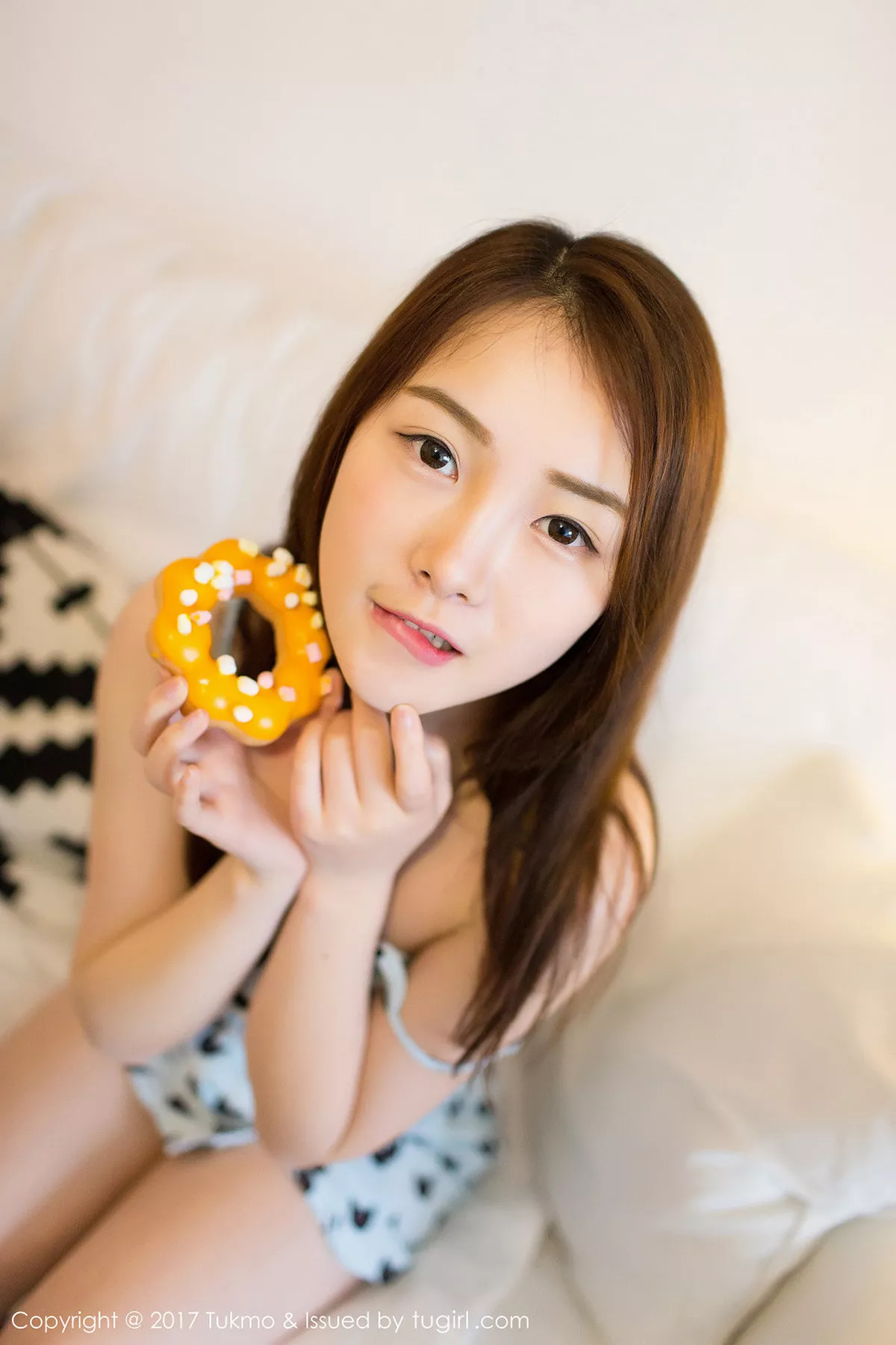 秀人集.com_[Tukmo兔几盟]Vol.101_嫩模绵绵最新私房少女与食物系列清爽甜美写真44P