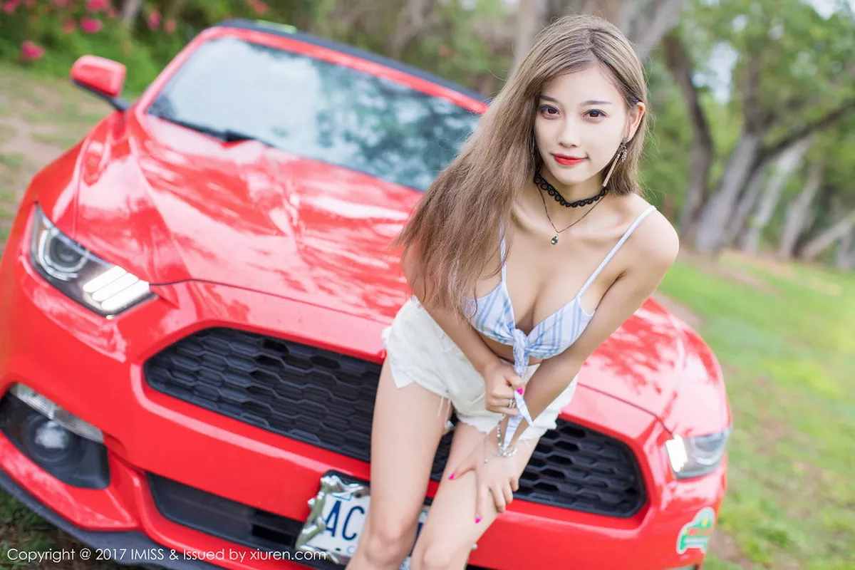 秀人集.com_[IMISS爱蜜社]Vol.189_甜美女神杨晨晨sugar塞班旅拍性感内衣秀迷人美腿写真35P