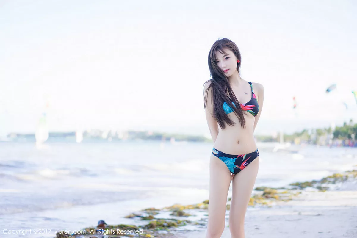 秀人集.com_[XiuRen秀人网]No.835_甜美女神杨晨晨sugar长滩旅拍粉色比基尼秀完美身材性感写真53P