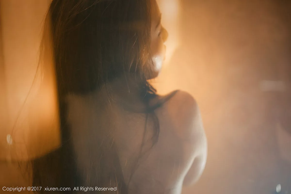 秀人集.com_[XiuRen秀人网]No.823_嫩模吃白菜的vi菜菜居家私房全裸秀诱人酮体极致诱惑写真48P