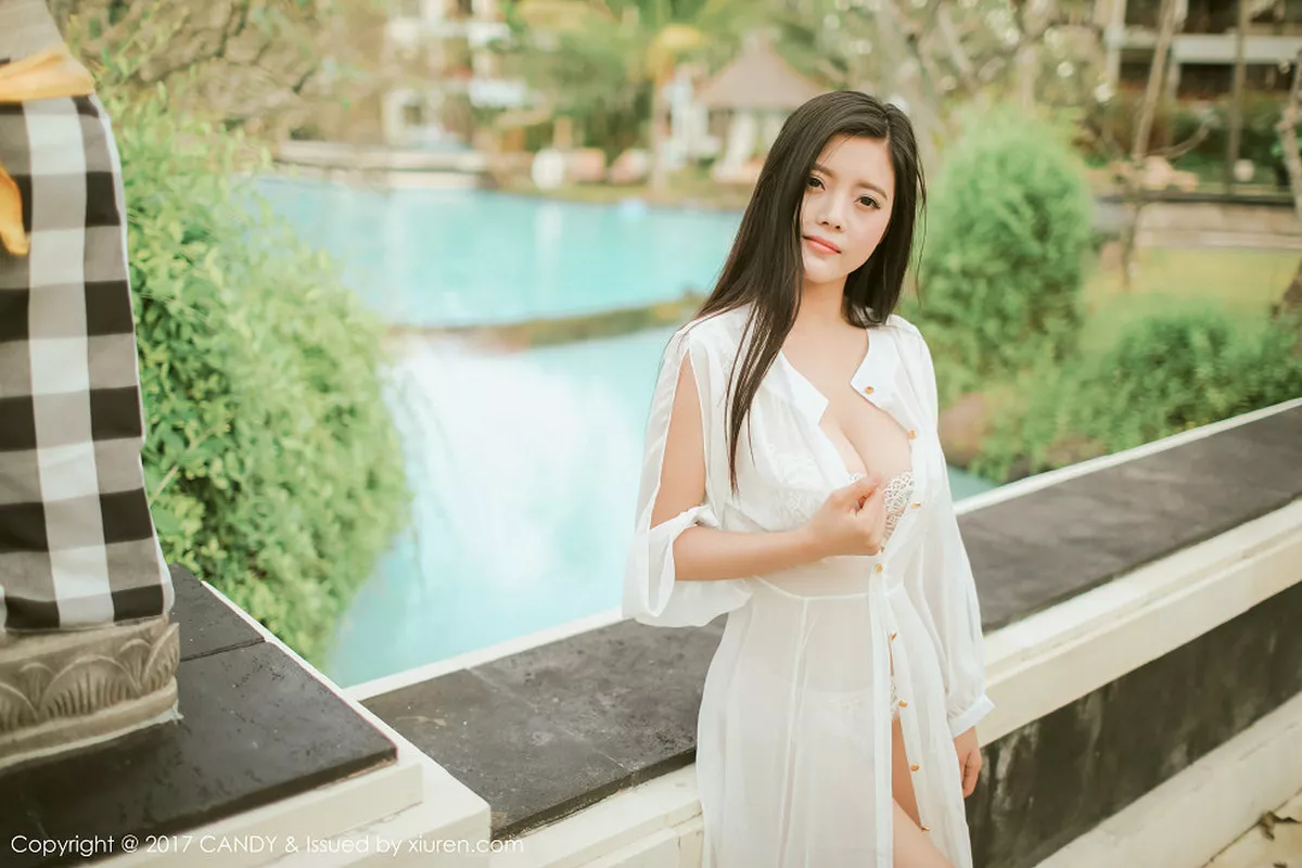 秀人集.com_[Candy糖果画报]Vol.040_嫩模林美惠子Mieko巴厘岛旅拍泳池边性感比基尼完美写真43P