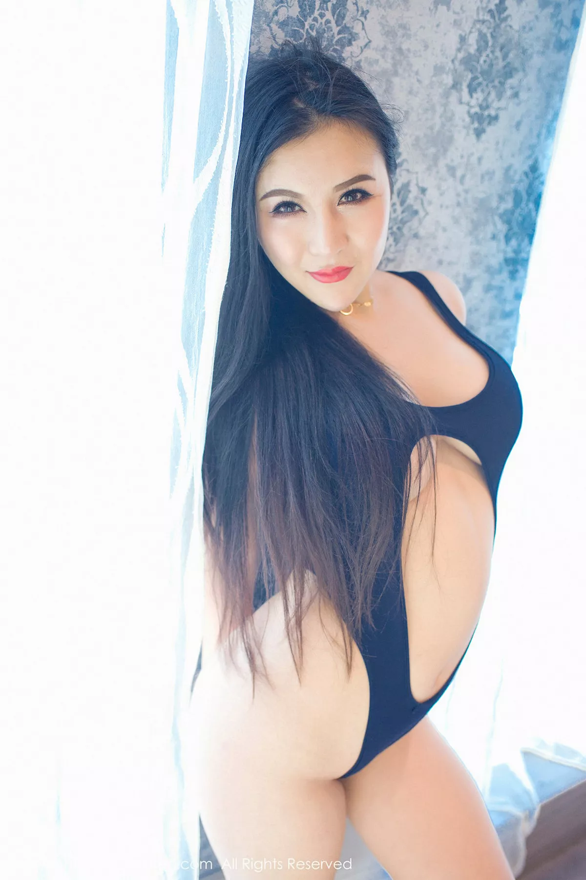 秀人集.com_[XiuRen秀人网]No.829_MODEL伊若日系死库水加粉红女仆装真空秀丰乳翘臀诱惑写真45P