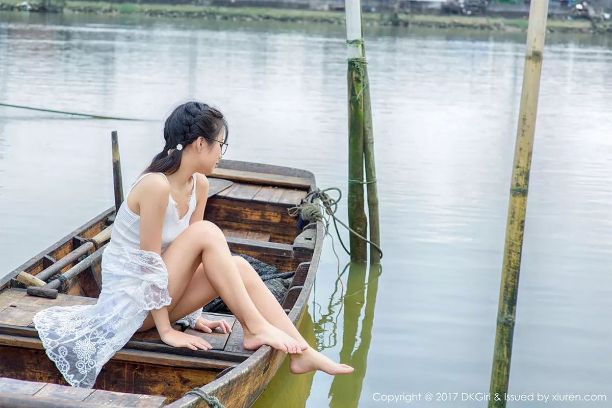 秀人集.com_[DKGirl御女郎]Vol.051_嫩模仓井优香日系美少女户外大尺度全裸上身美乳诱惑写真57P