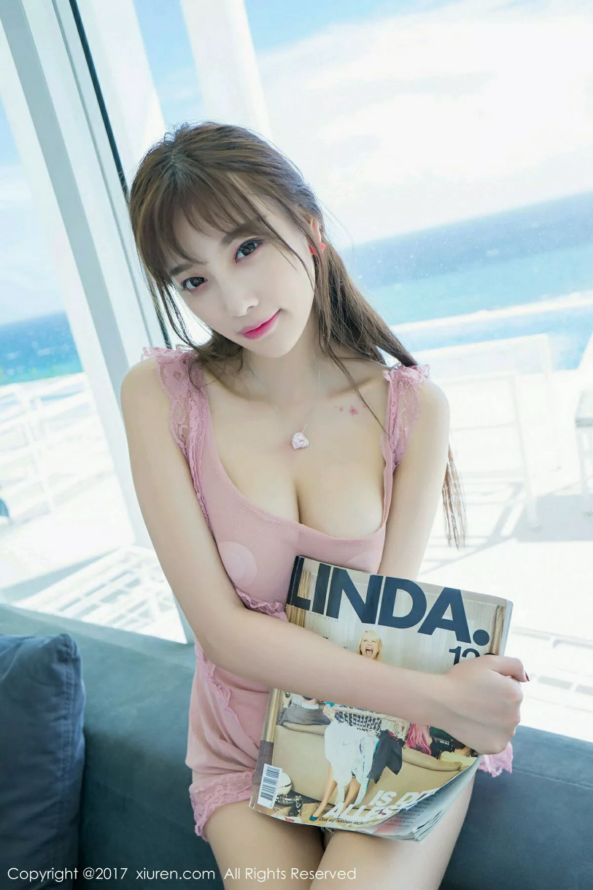 秀人集.com_[XiuRen秀人网]No.873_女神杨晨晨sugar长滩旅拍粉色透视连身裙侧露豪乳诱惑写真45P