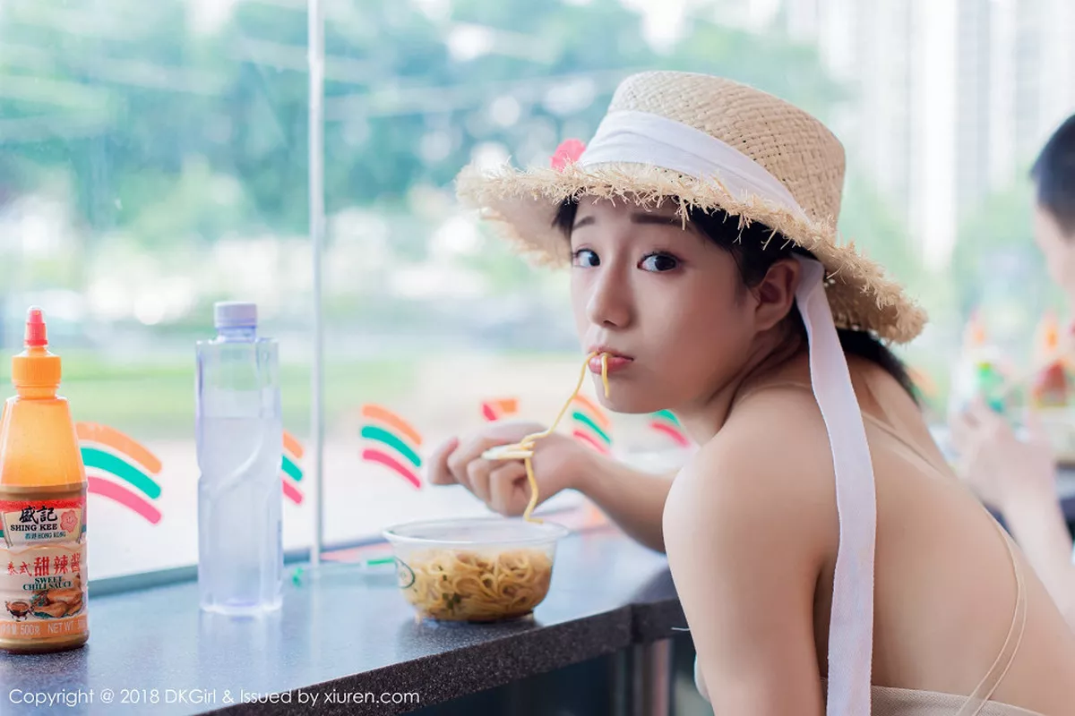 秀人集.com_[DKGirl御女郎]Vol.055_美乳女神苍井优香街拍特辑甜美草帽少女露背吊带裙性感写真53P