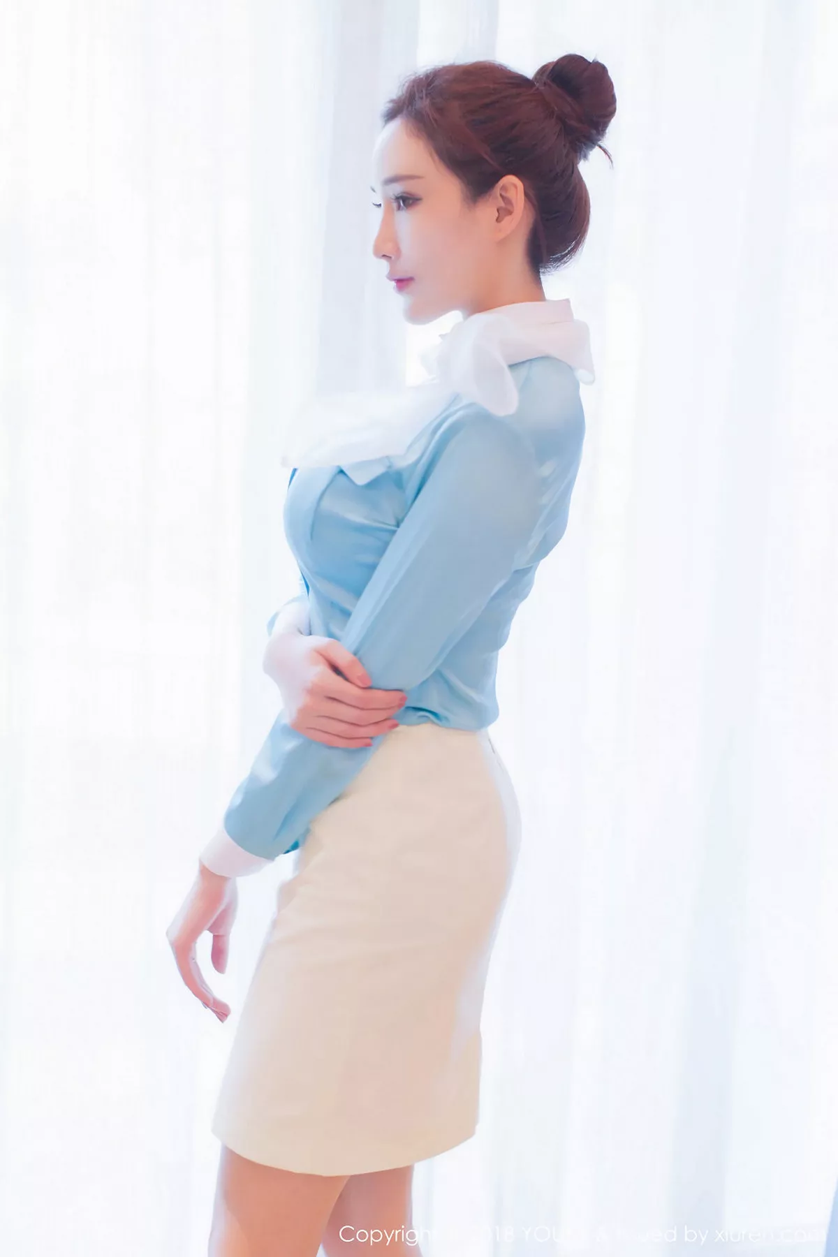 秀人集.com_[YouMi尤蜜荟]Vol.112_嫩模土肥圆矮挫穷粉色透视连体裙真空秀豪乳翘臀诱惑写真50P