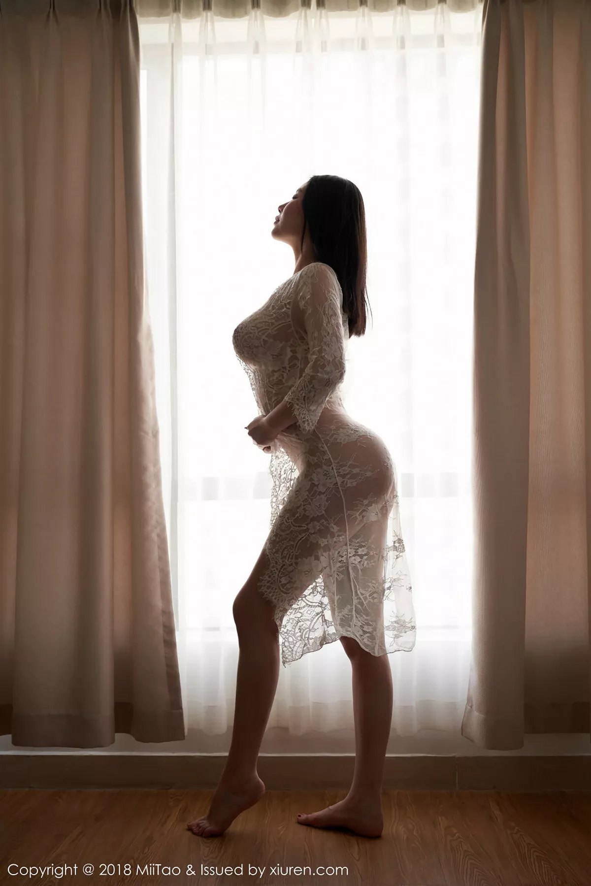 秀人集.com_[MiiTao蜜桃社]Vol.093_嫩模苏珊娜Susana居家缕空毛衣全脱秀完美人体艺术诱惑写真53P