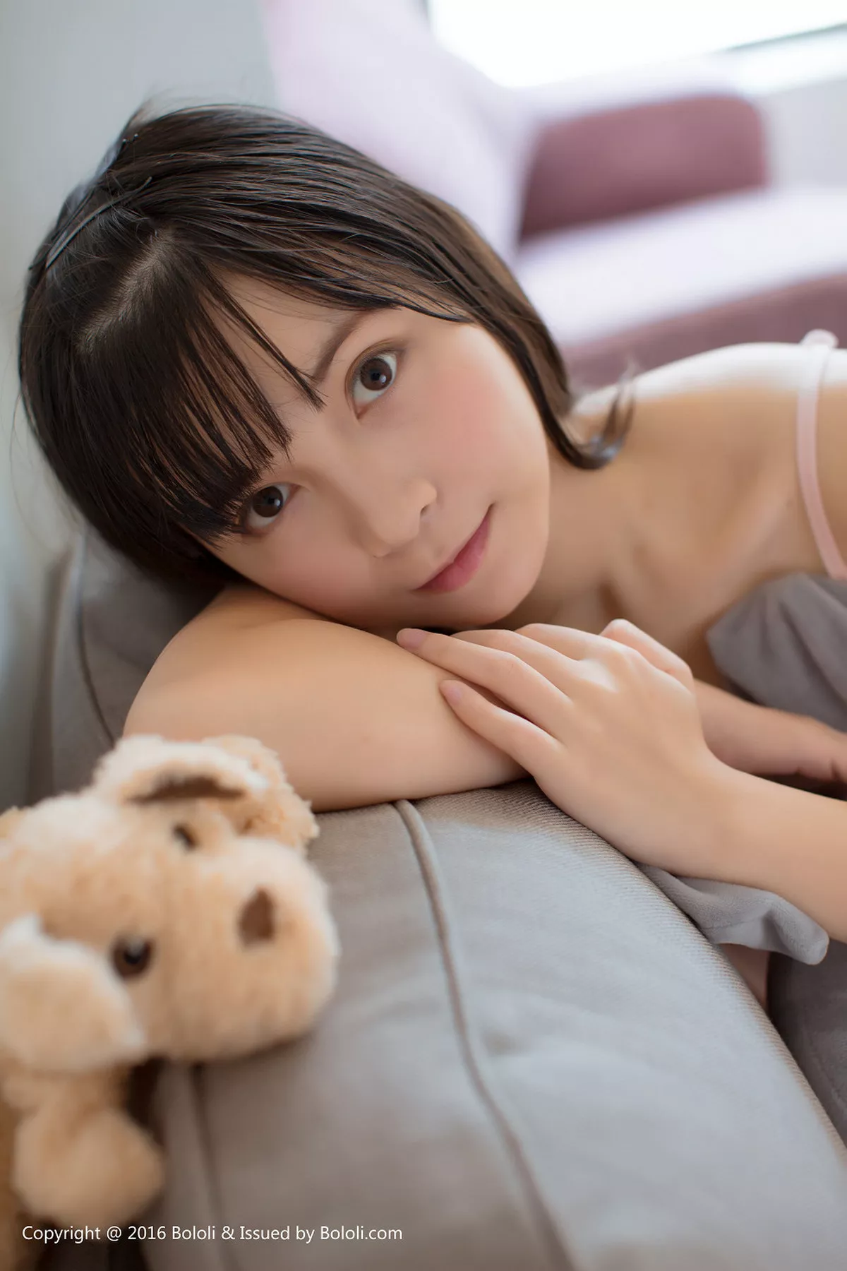 秀人集.com_[Tukmo兔几盟]Vol.110_美少女鱼丸居家私房粉色卡通睡衣小女友视角迷人写真30P