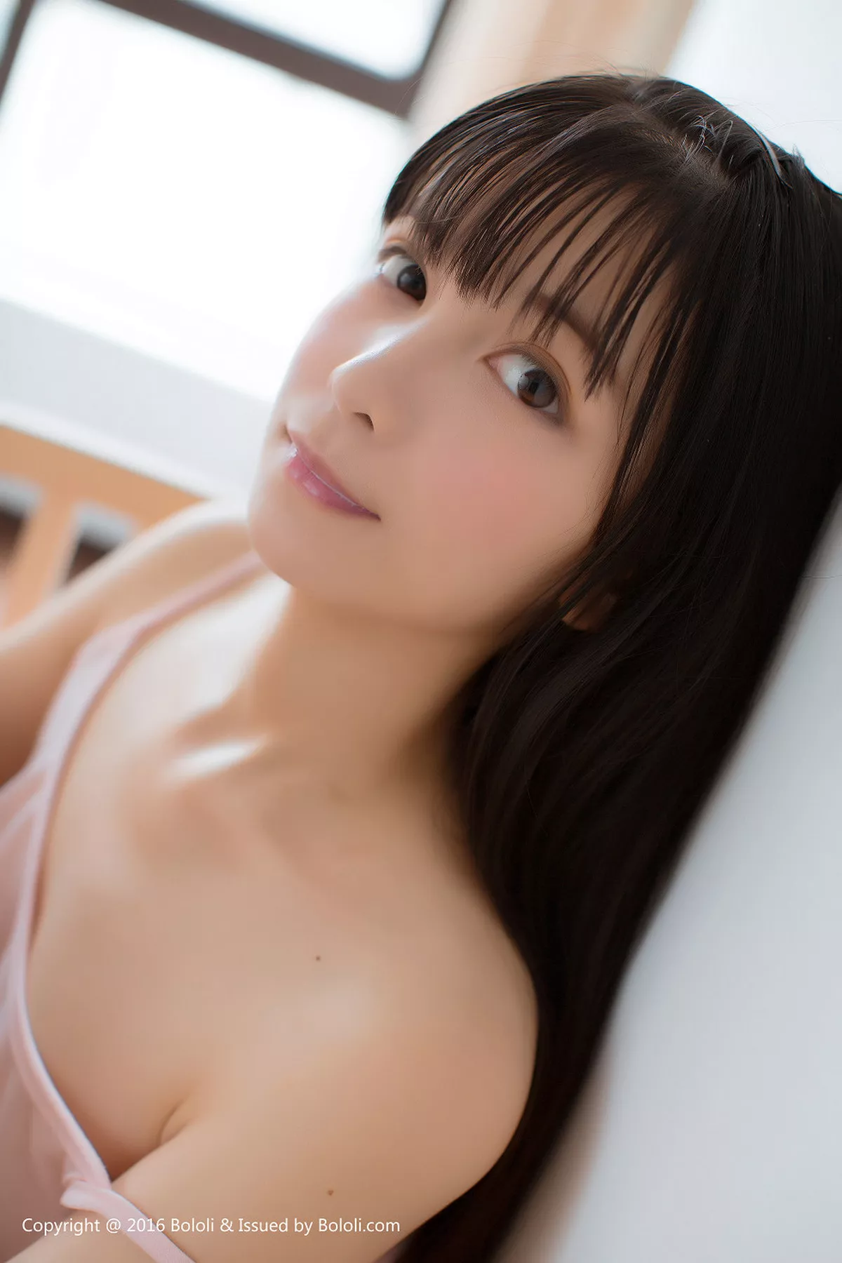 秀人集.com_[Tukmo兔几盟]Vol.110_美少女鱼丸居家私房粉色卡通睡衣小女友视角迷人写真30P