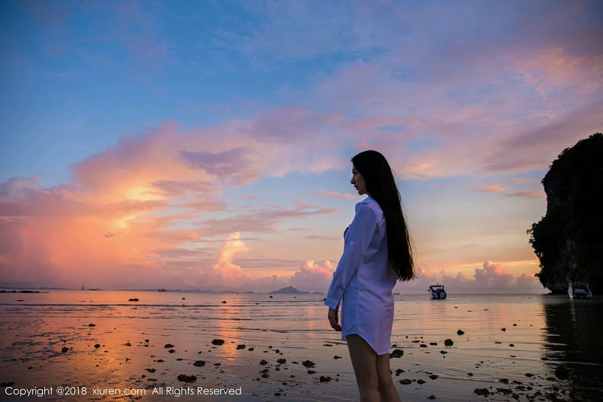 秀人集.com_[XiuRen秀人网]No.962_嫩模小热巴甲米旅拍性感白衬衫配蕾丝内衣妩媚诱惑写真43P