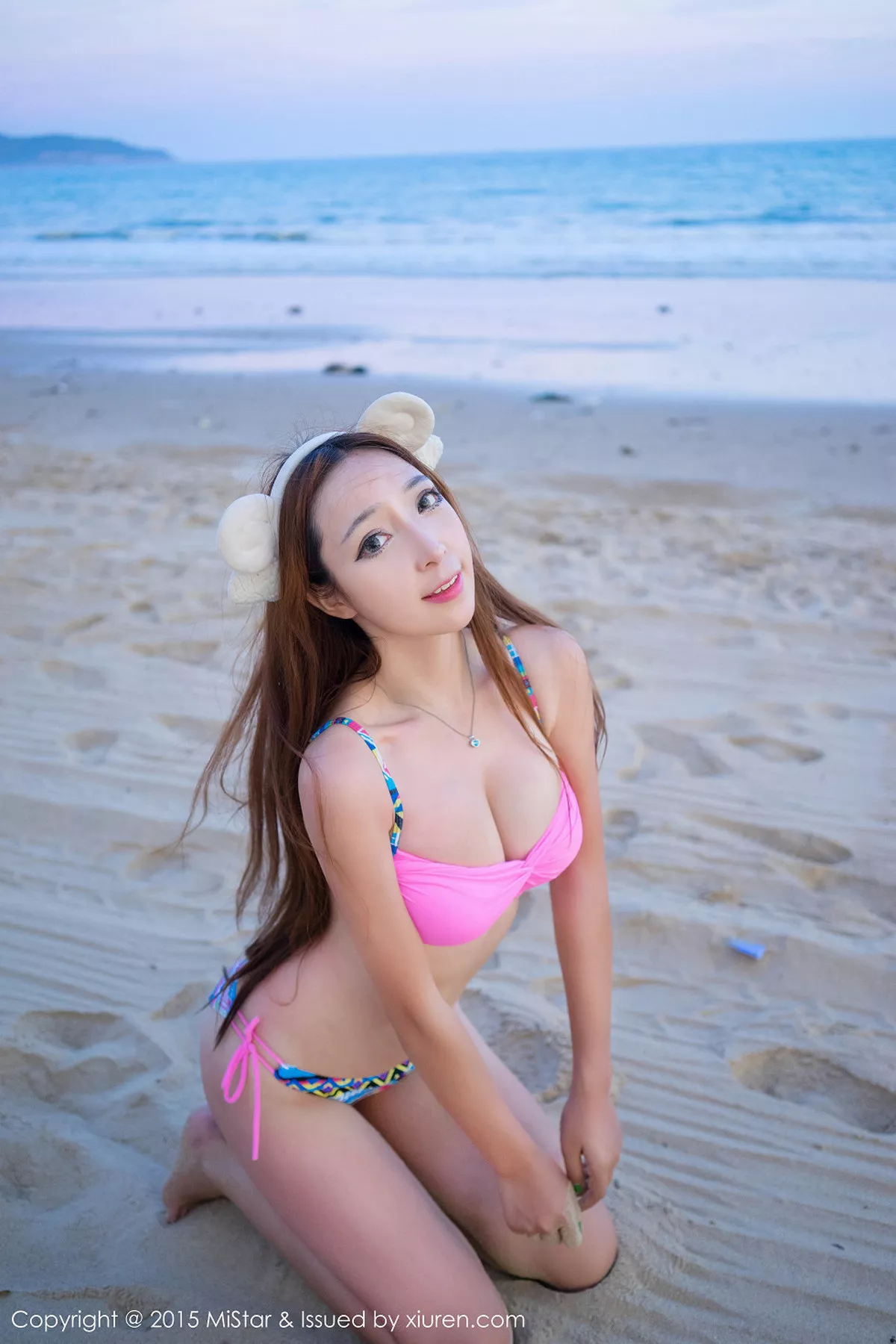 秀人集.com_[MiStar魅妍社]Vol.023_嫩模黄歆苑Chobits性感比基尼系列豪乳诱惑写真60P