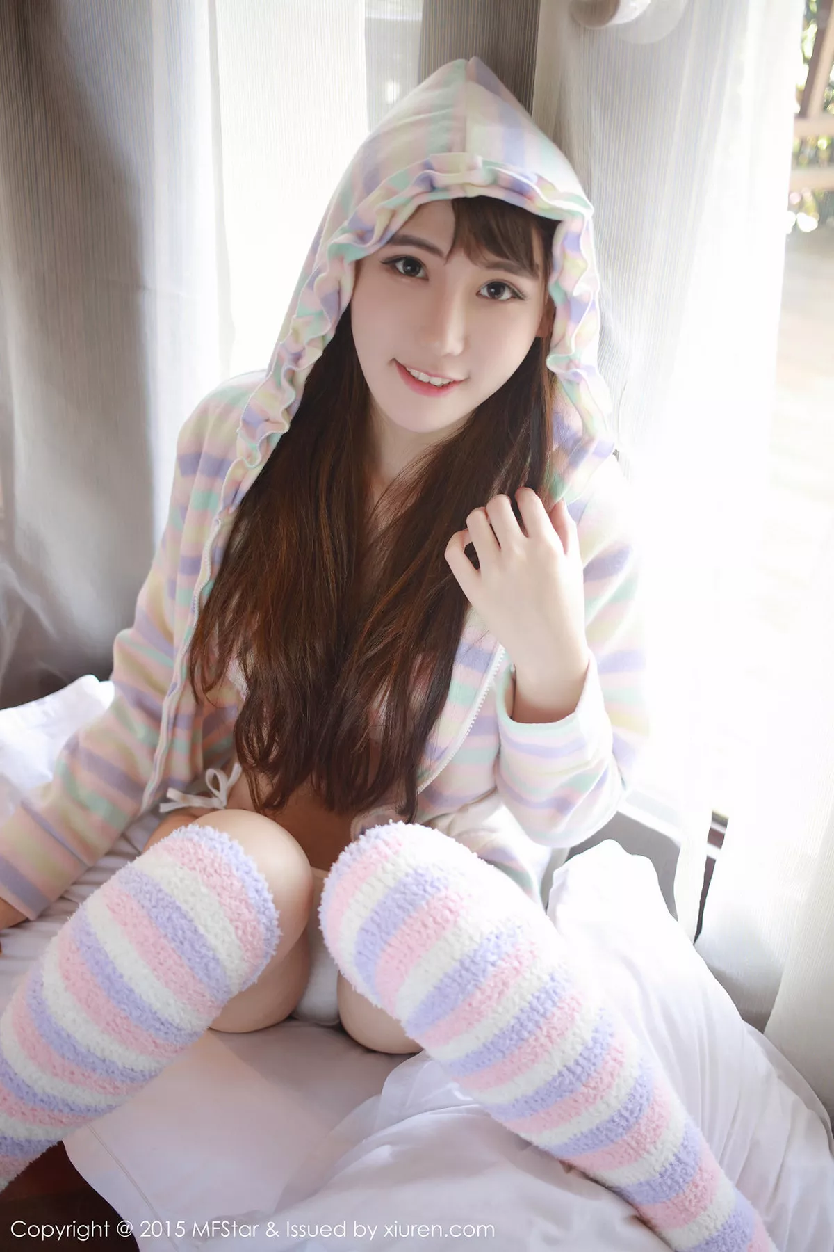 秀人集.com_[MFStar模范学院]Vol.027_熊吖BOBO龙目岛旅拍黑色内衣秀美乳完美身材写真54P