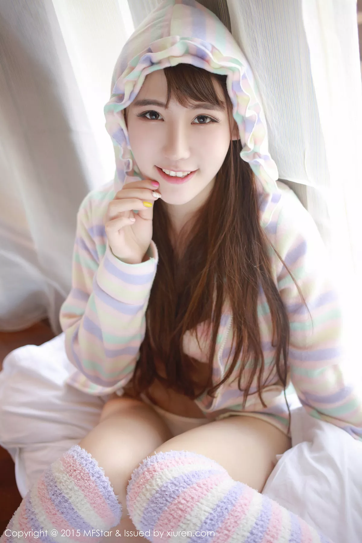 秀人集.com_[MFStar模范学院]Vol.027_熊吖BOBO龙目岛旅拍黑色内衣秀美乳完美身材写真54P