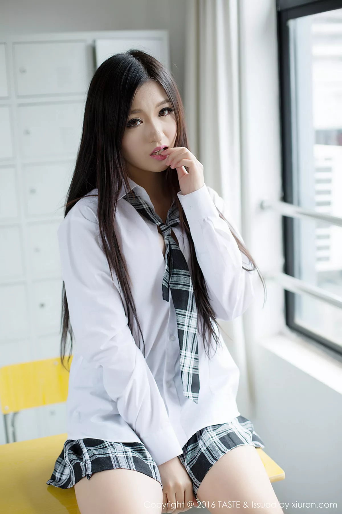 秀人集.com_[Taste顽味生活]Vol.019_嫩模沈梦瑶清纯学生装主题服饰迷人秀发性感内衣写真63P