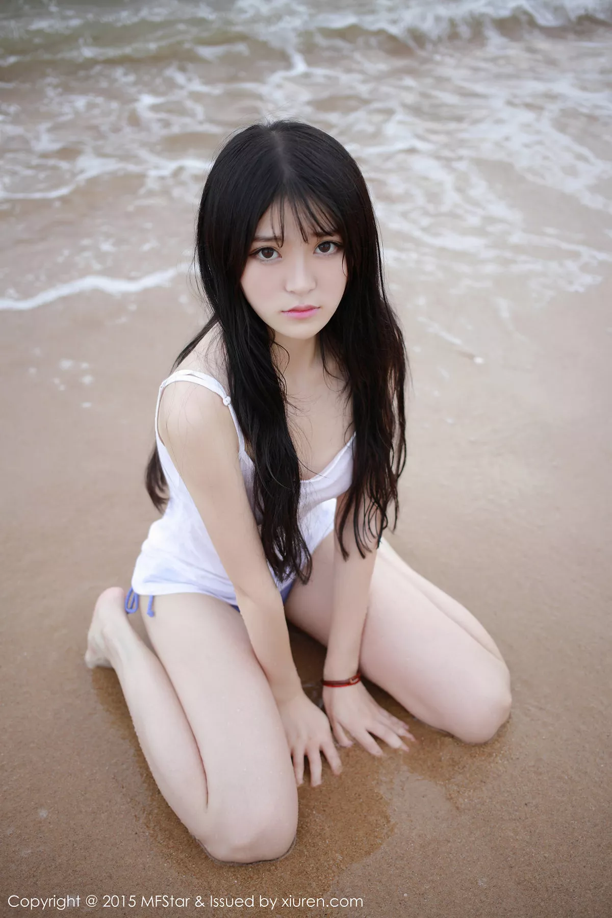 秀人集.com_[MFStar模范学院]Vol.029_嫩模伊小七MoMo白嫩肌肤诱人酮体大胆诱惑写真51P