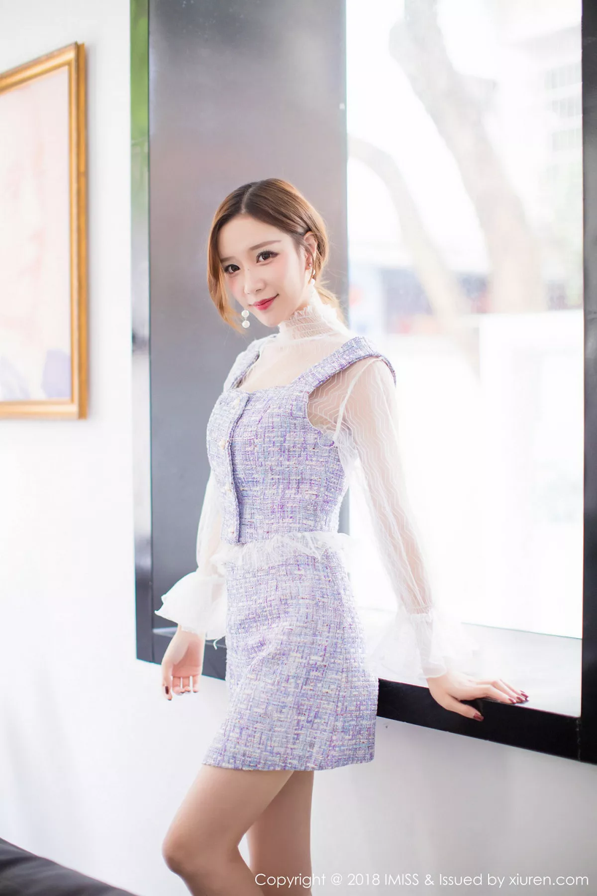 秀人集.com_[IMISS爱蜜社]Vol.233_新人嫩模小琳白色蕾丝连身裙+私房浴袍秀豪乳诱惑写真44P